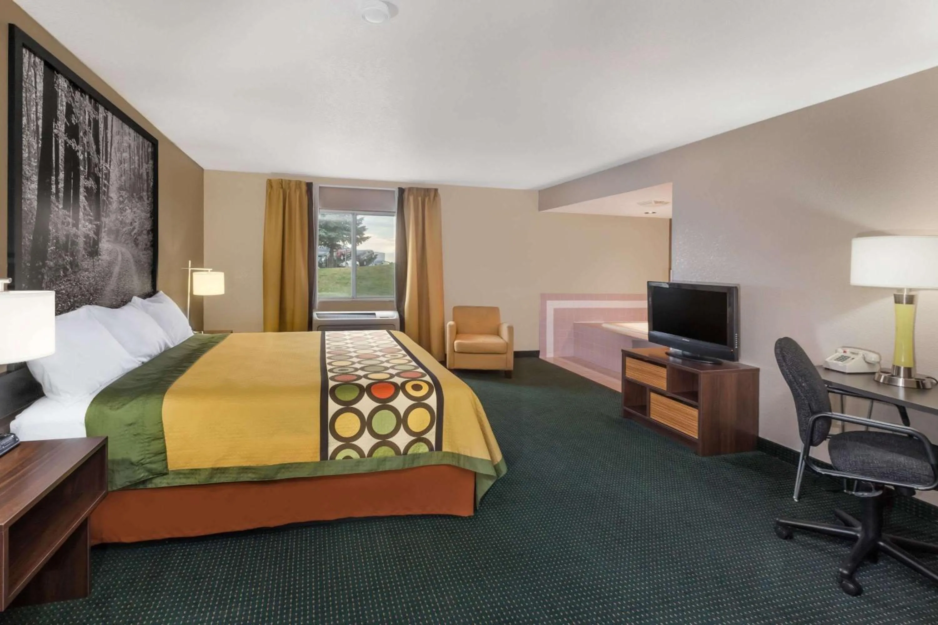 Bedroom, Bed in Super 8 by Wyndham Ionia MI