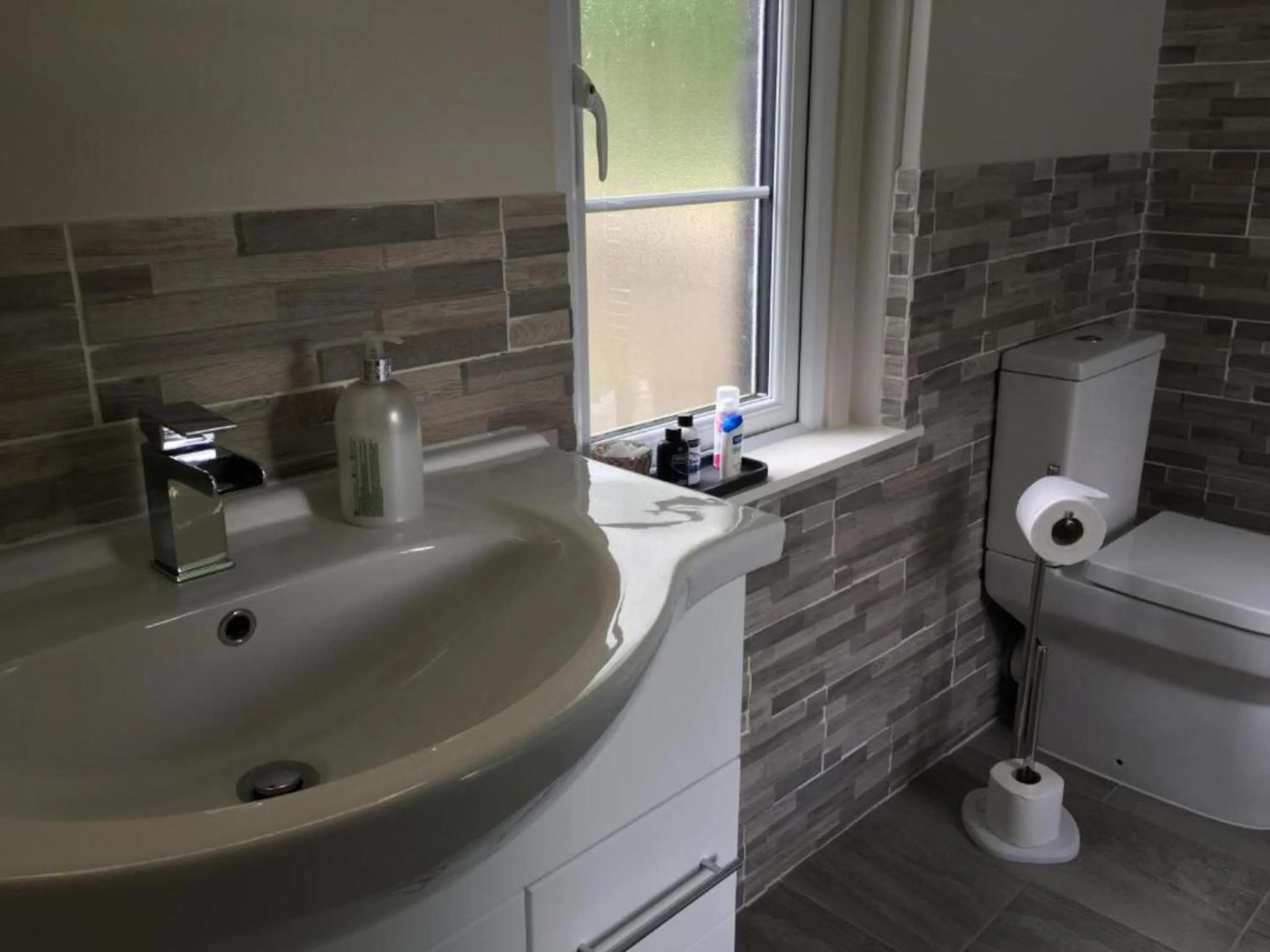 Bathroom in Auldgirth Inn