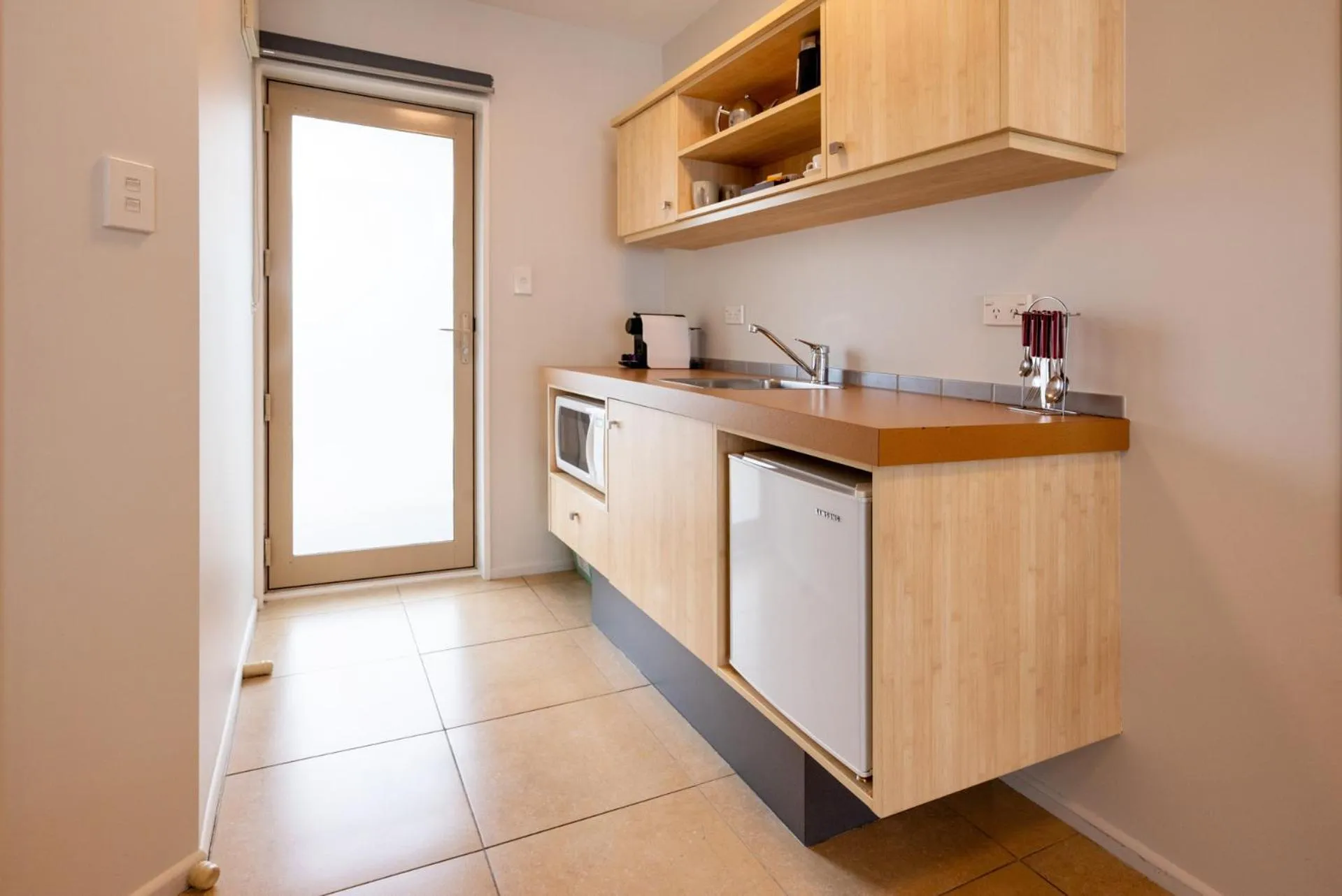 Kitchen or kitchenette in Tussock Peak Lodge