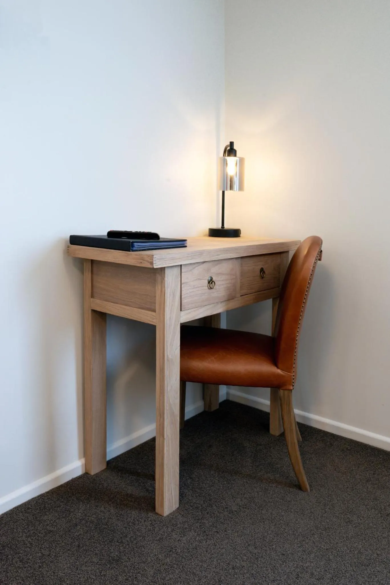 Dining area in Tussock Peak Lodge