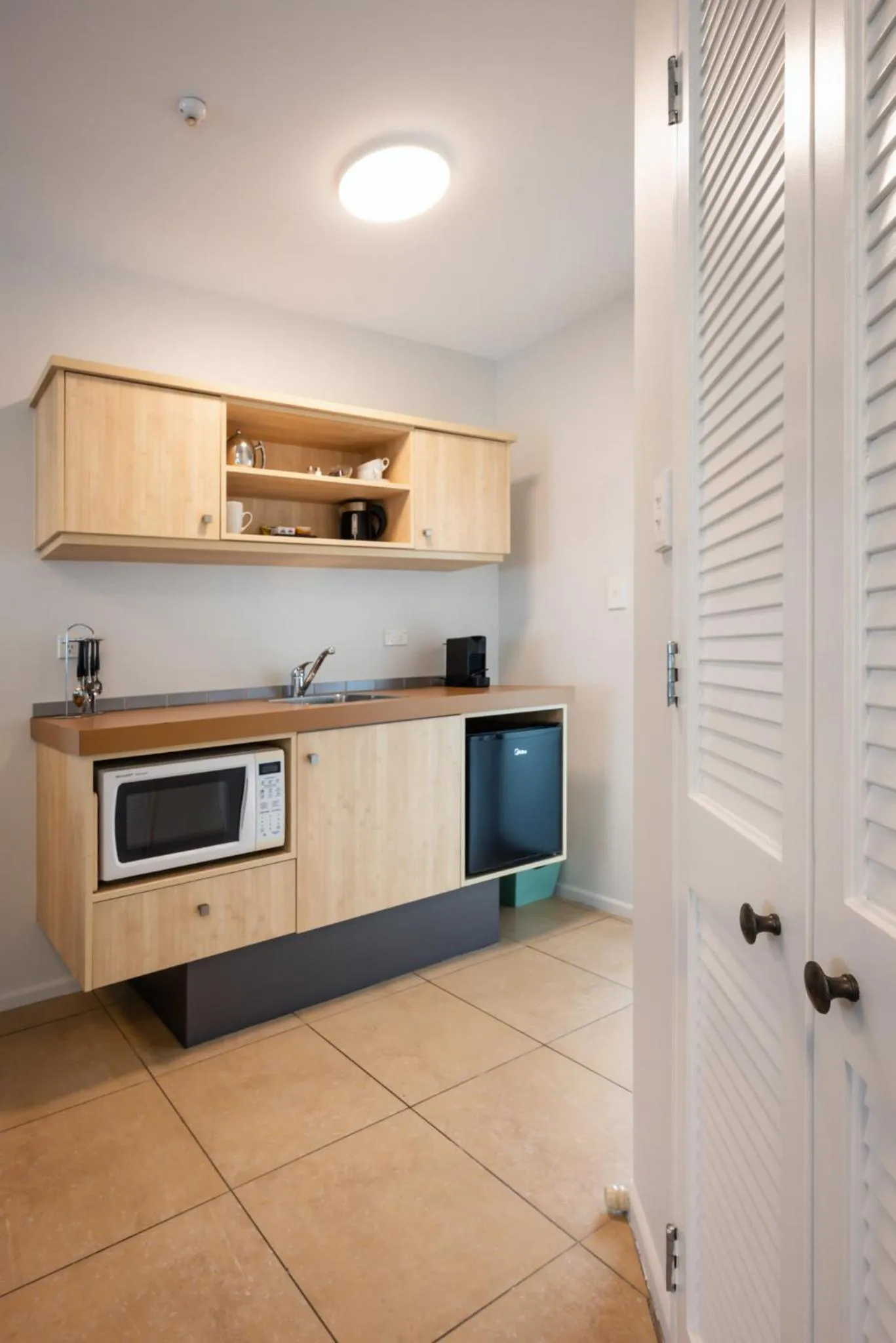 Kitchen or kitchenette in Tussock Peak Lodge
