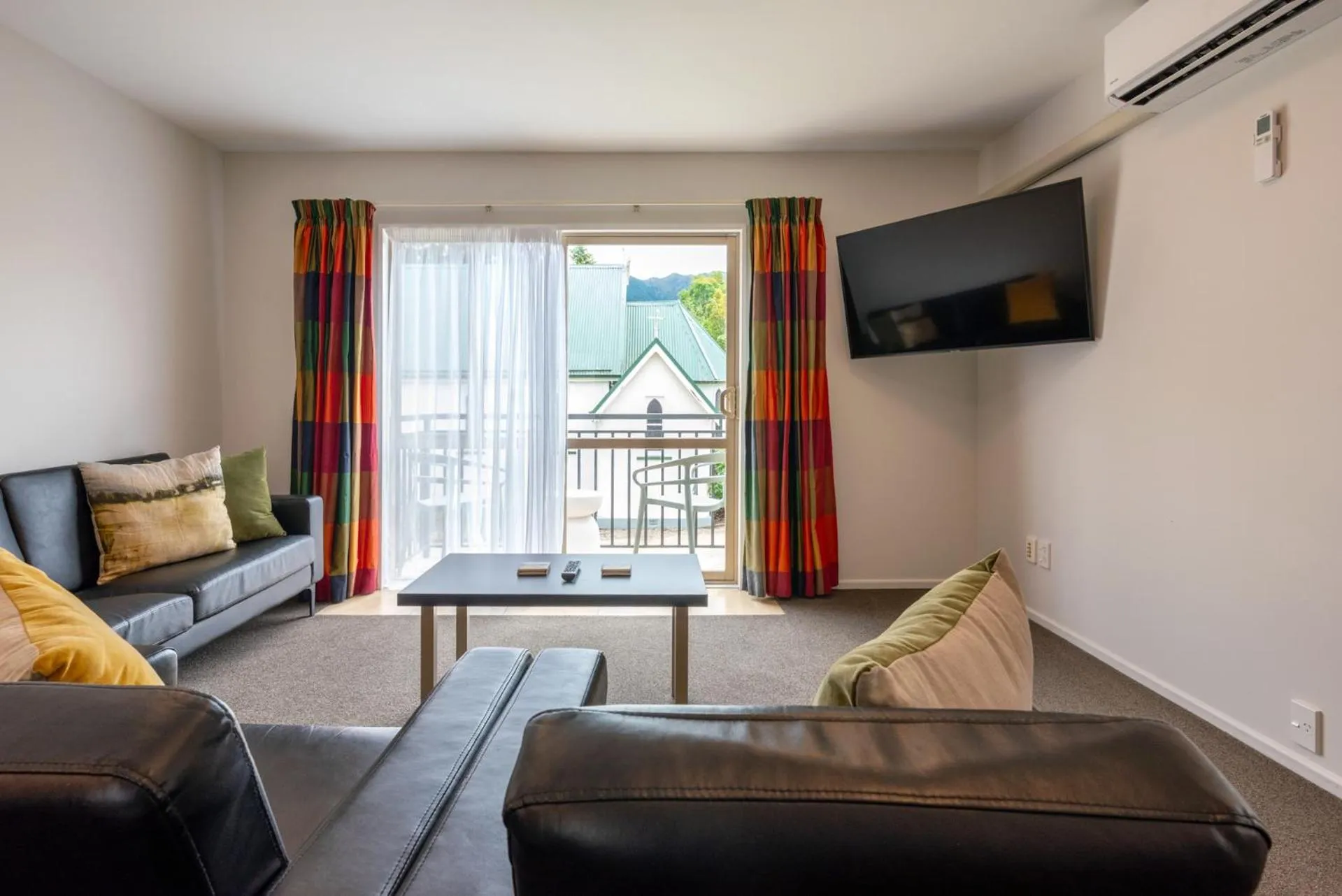 Patio in Tussock Peak Lodge