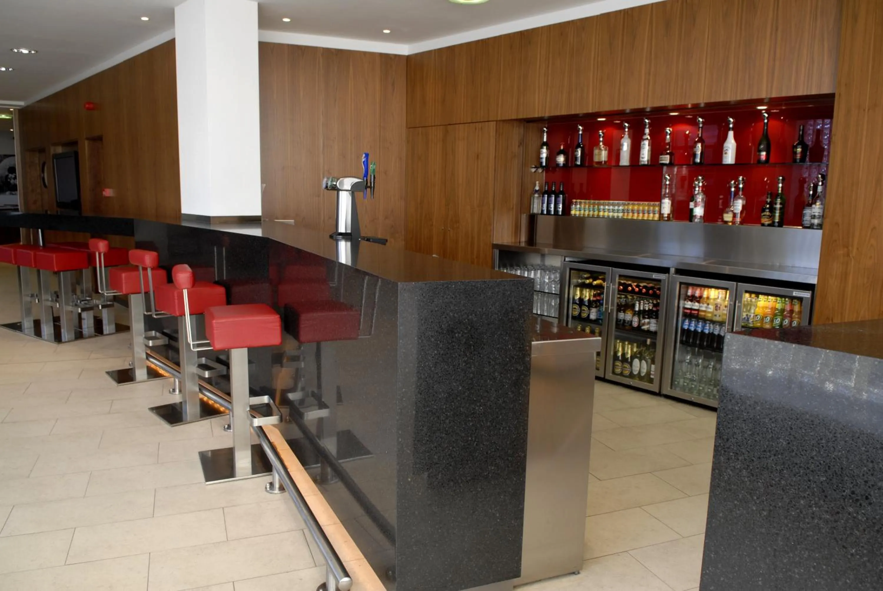Lounge or bar, Lounge/Bar in Holiday Inn Express London City