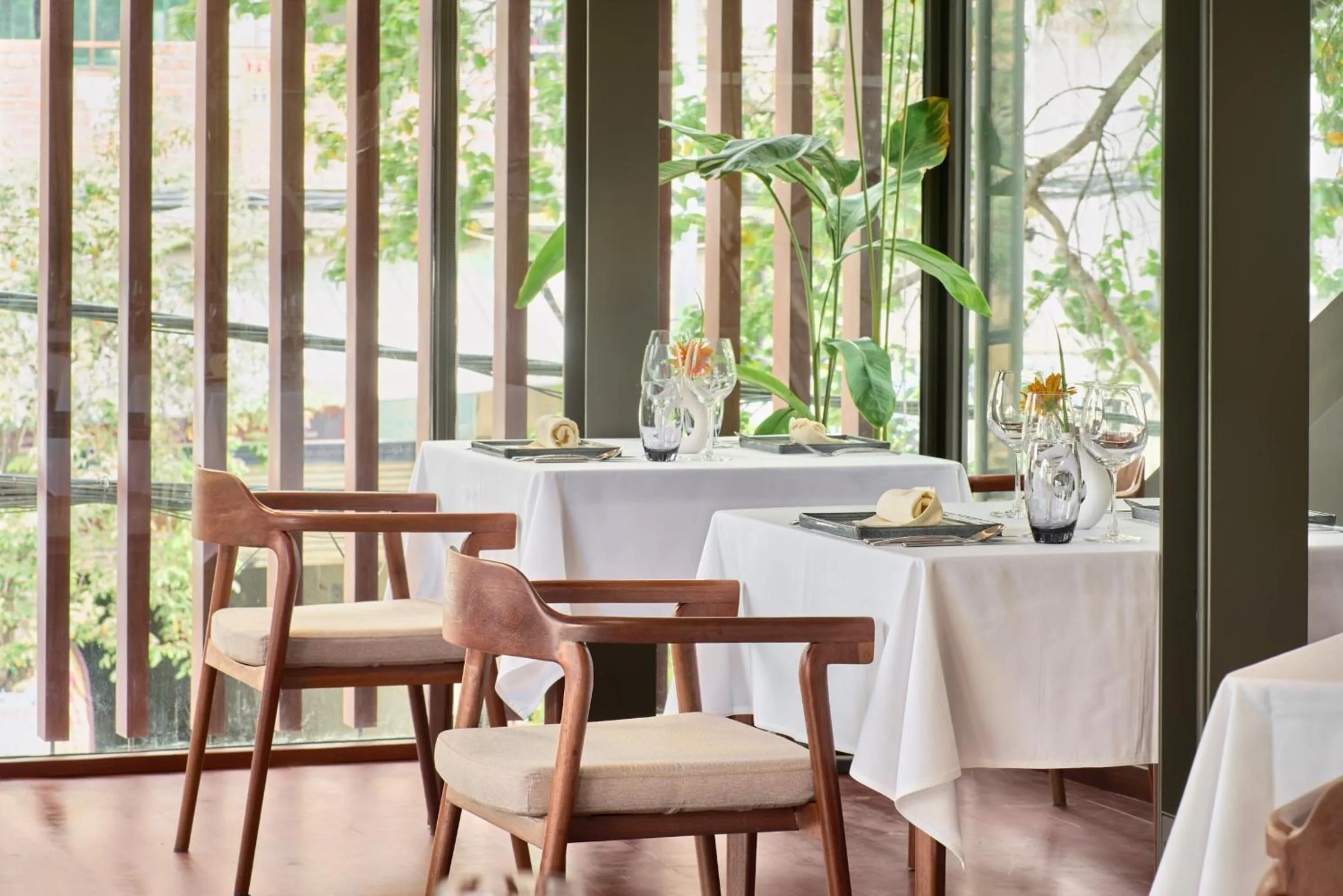 Restaurant/places to eat in Plantation Urban Resort & Spa