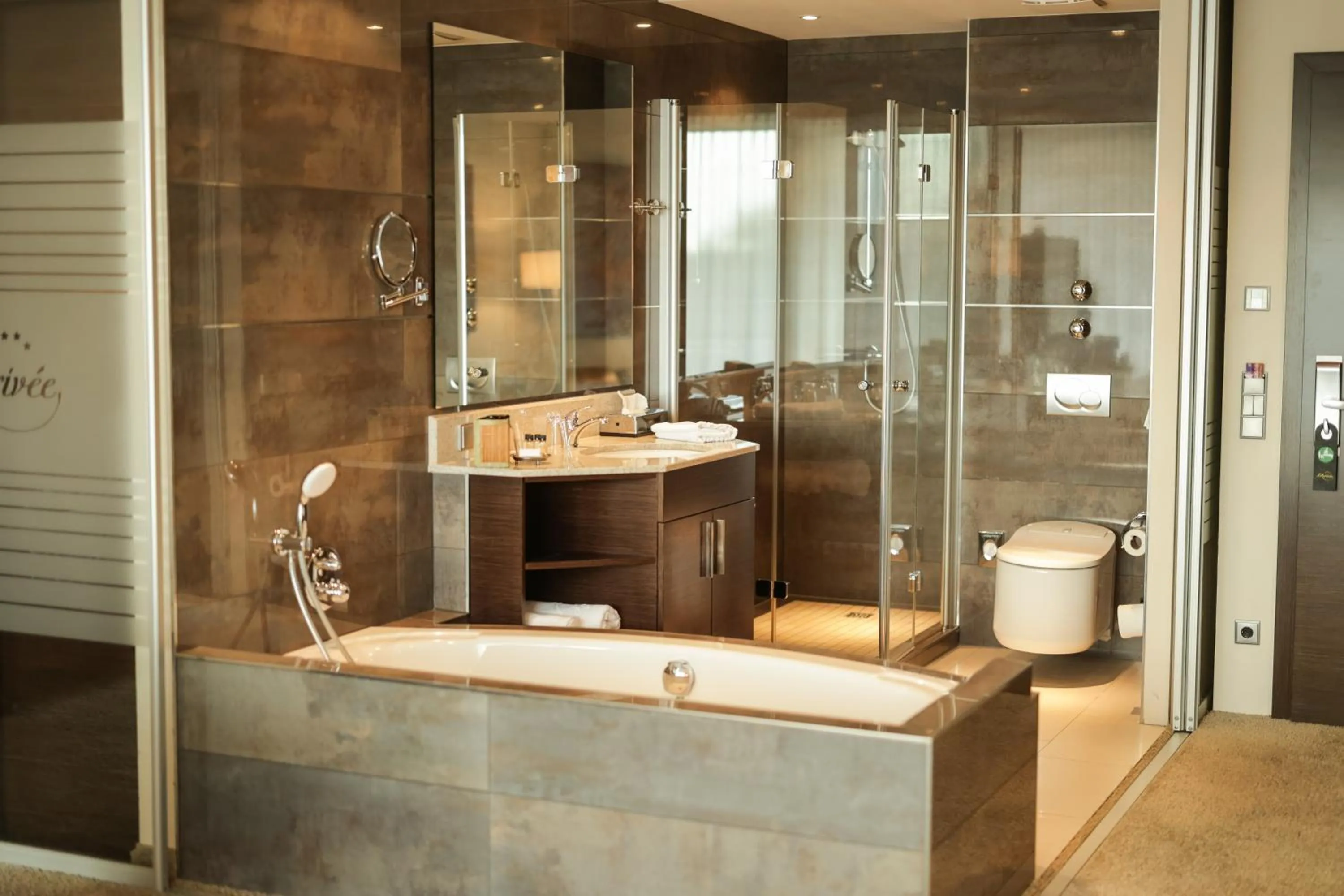 l'Arrivée Hotel & Spa