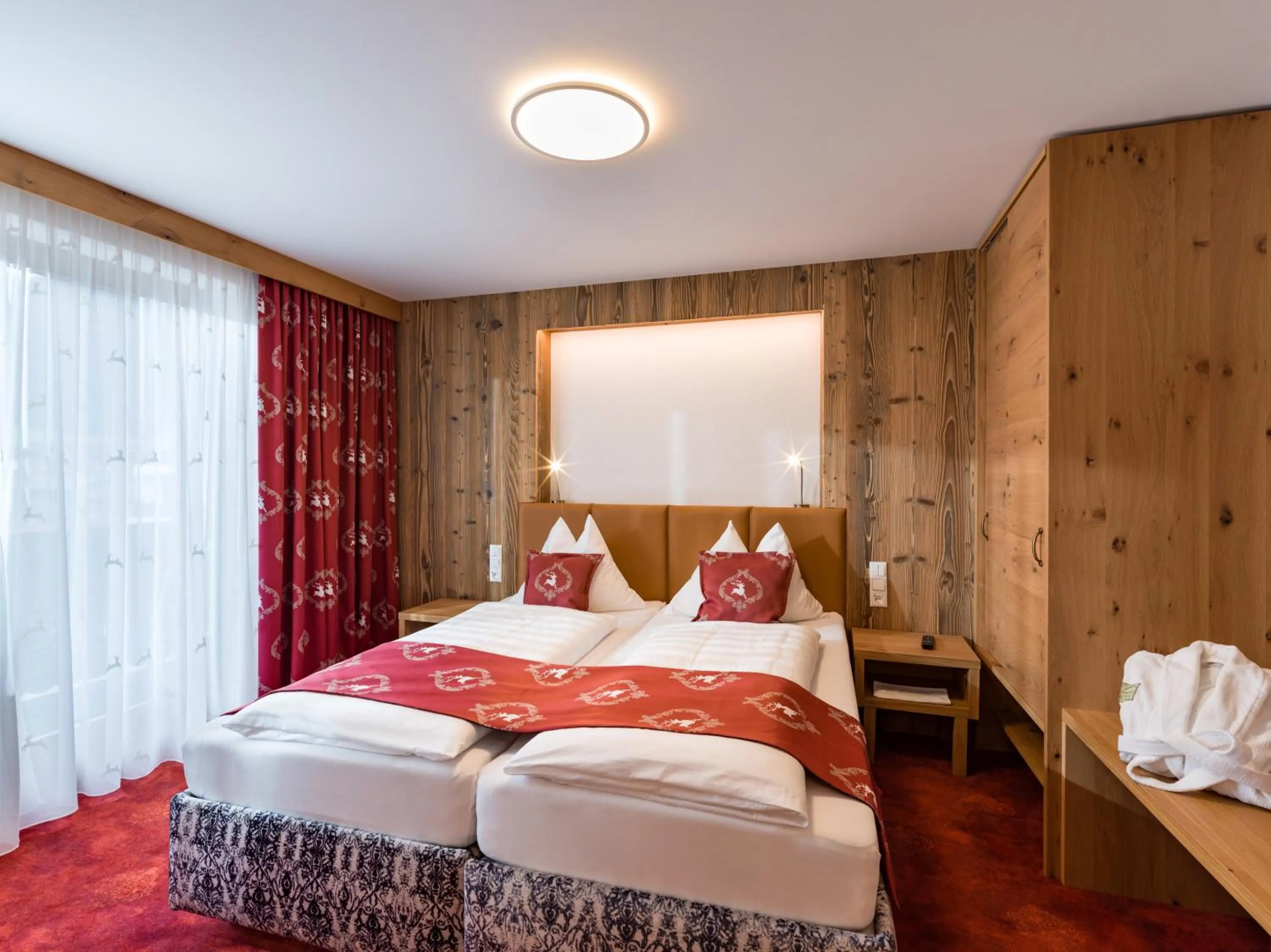 Bed in Hotel Feichter