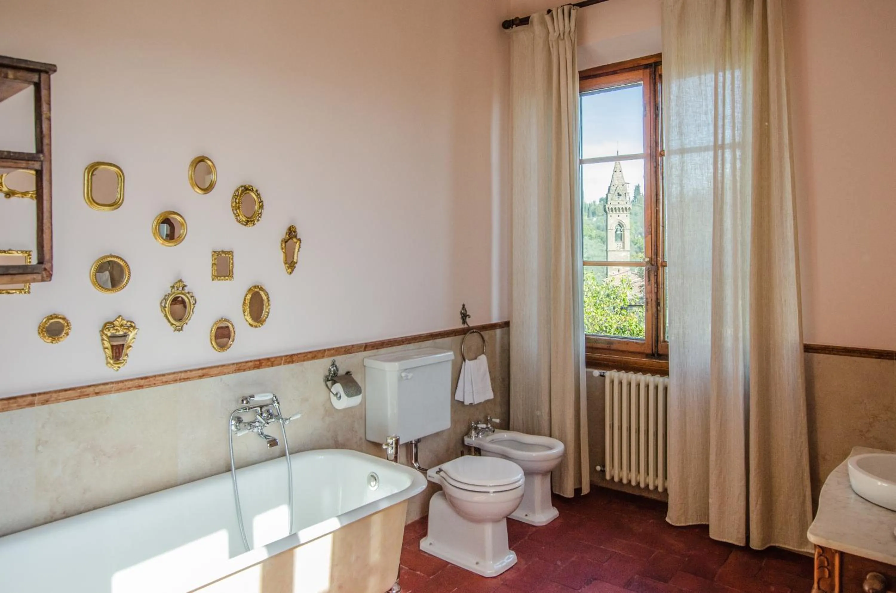 Shower in Villa La Piccioncina Firenze