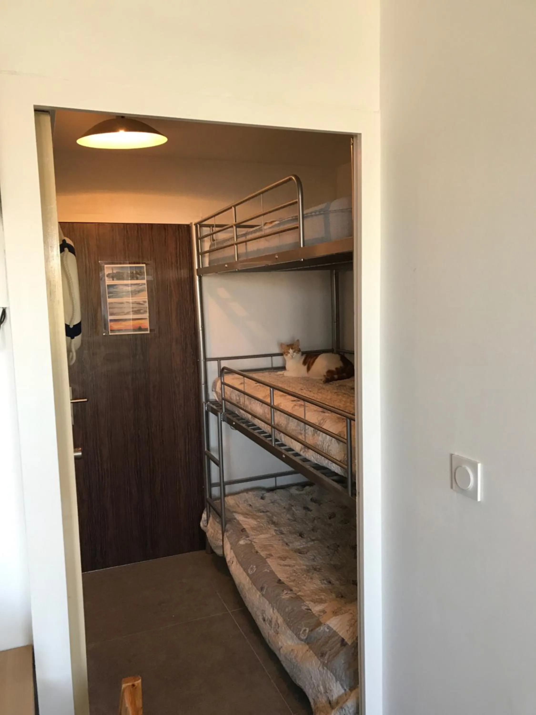 Bed in Les cigales de la mer Place de la libération