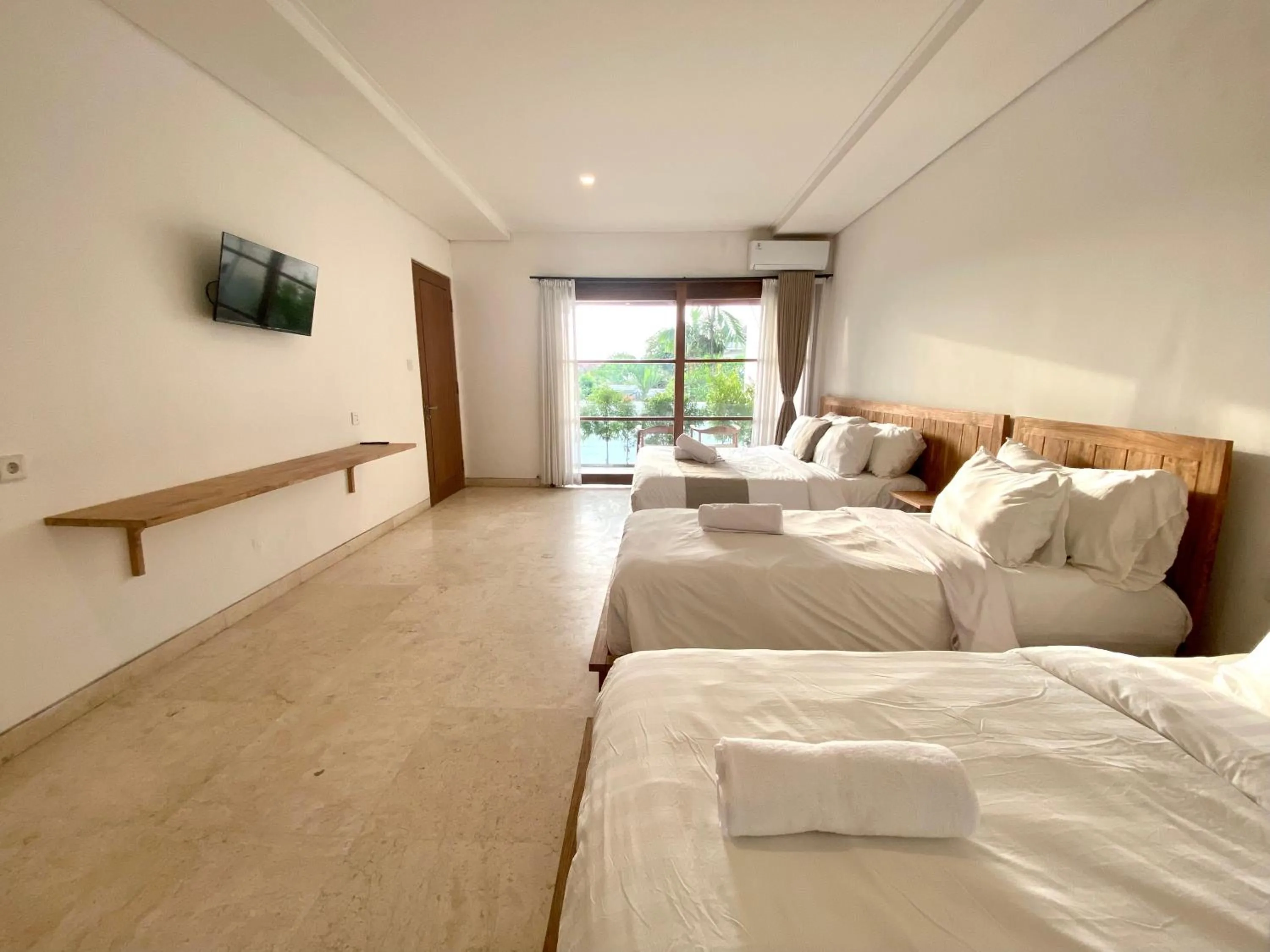 Bedroom, Bed in Villa Harmony - Residence