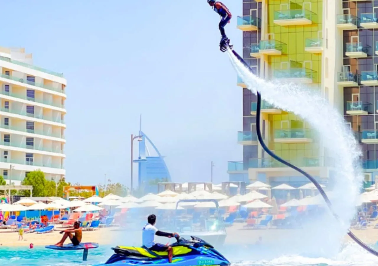 Entertainment in Royal Central Hotel and Resort The Palm