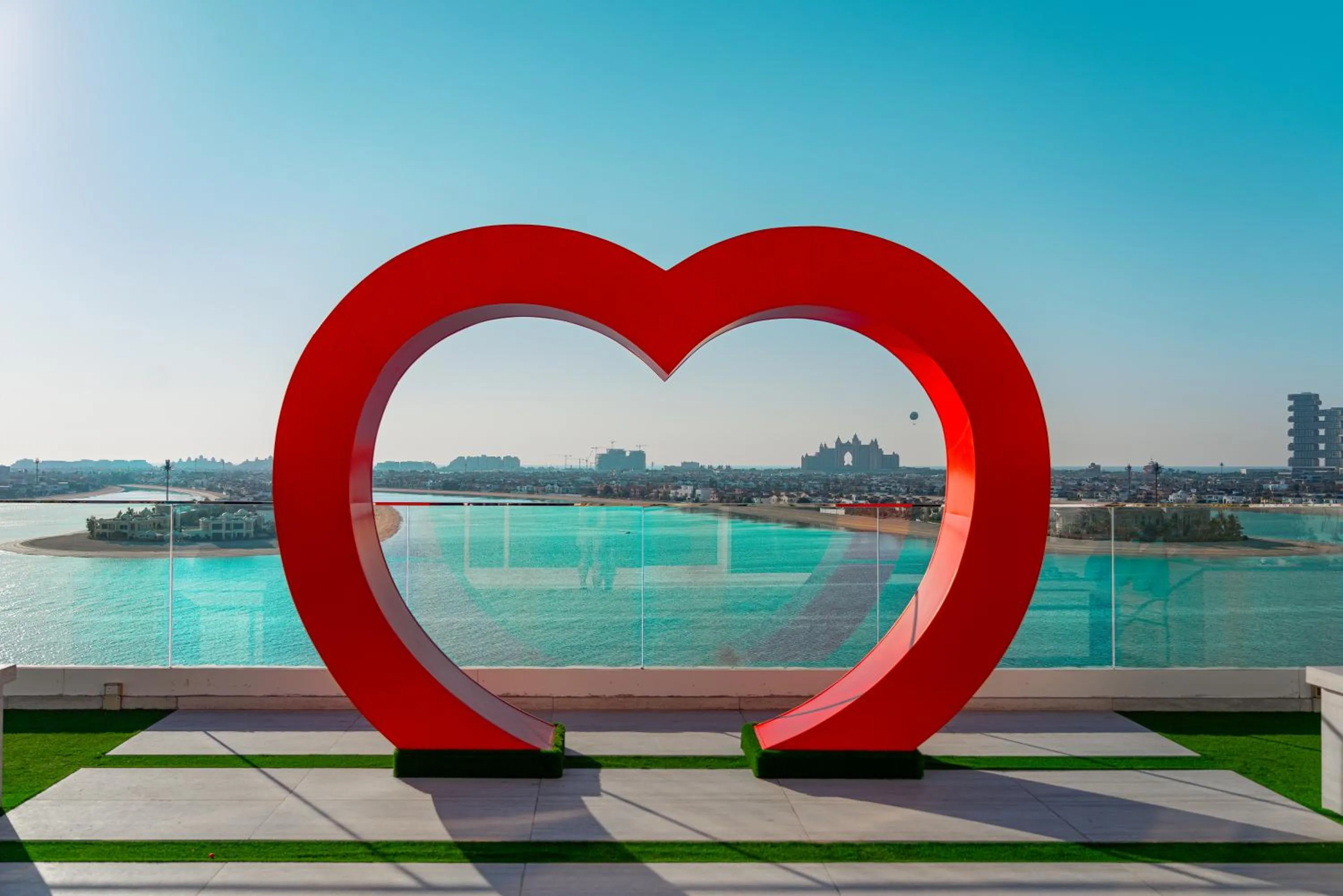 Restaurant/places to eat in Royal Central Hotel and Resort The Palm