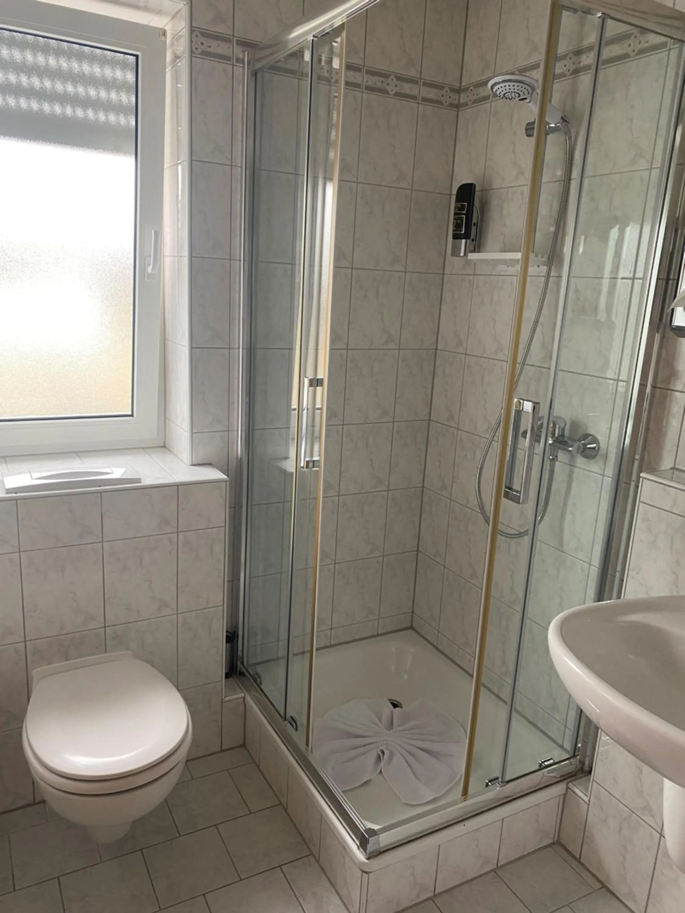 Shower in Hotel Harbauer