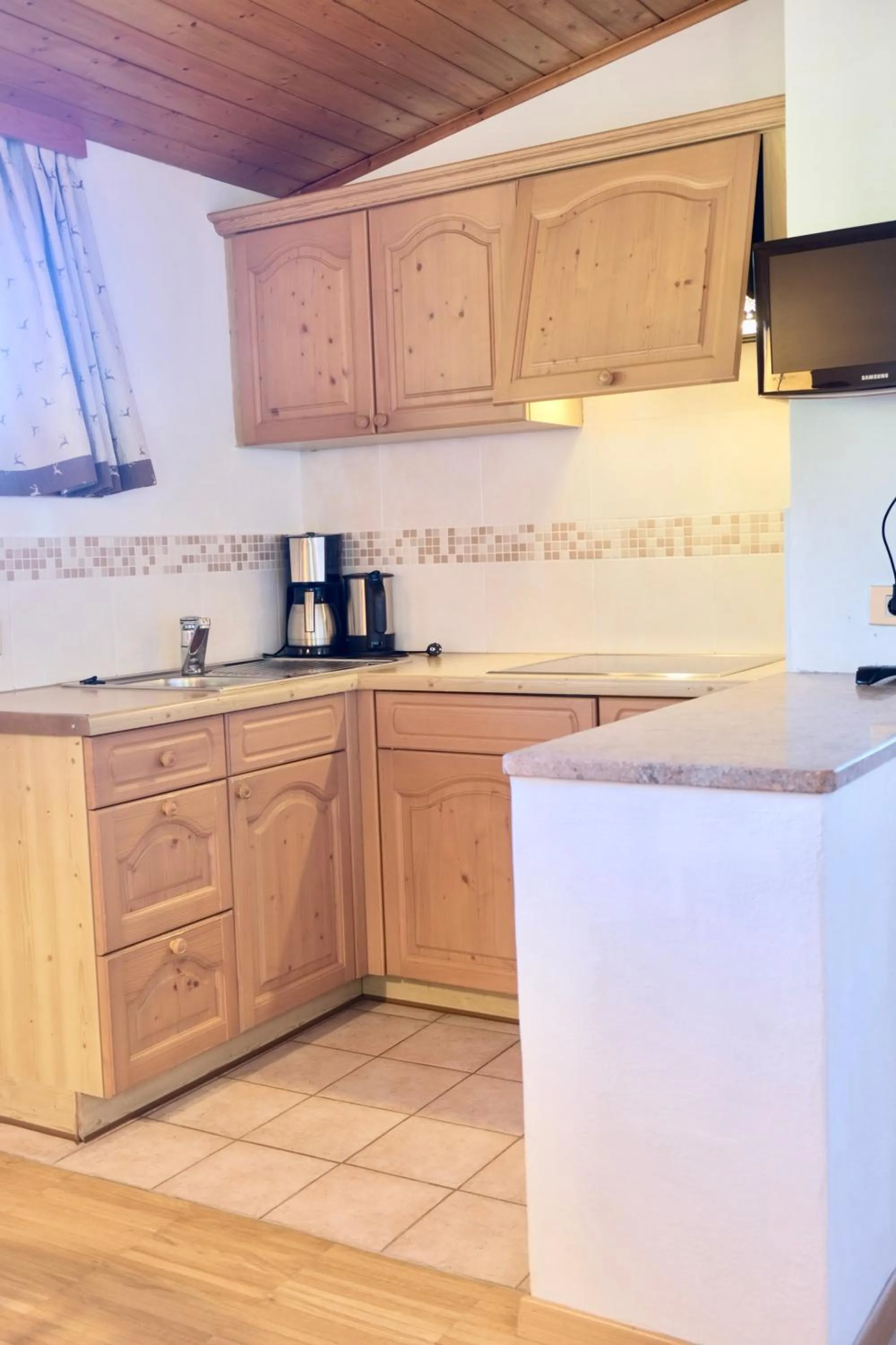 Kitchen or kitchenette in Tirolerhof Tisens