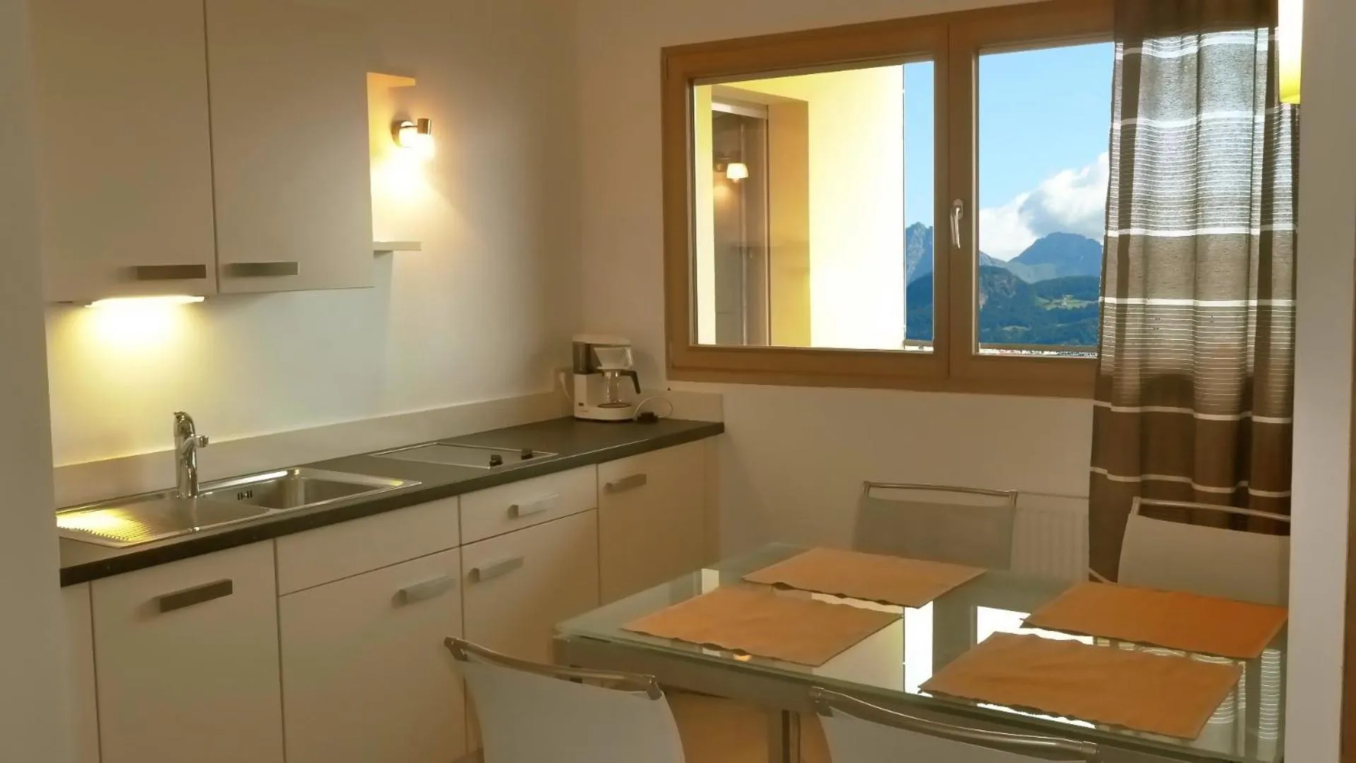 Kitchen or kitchenette in Tirolerhof Tisens