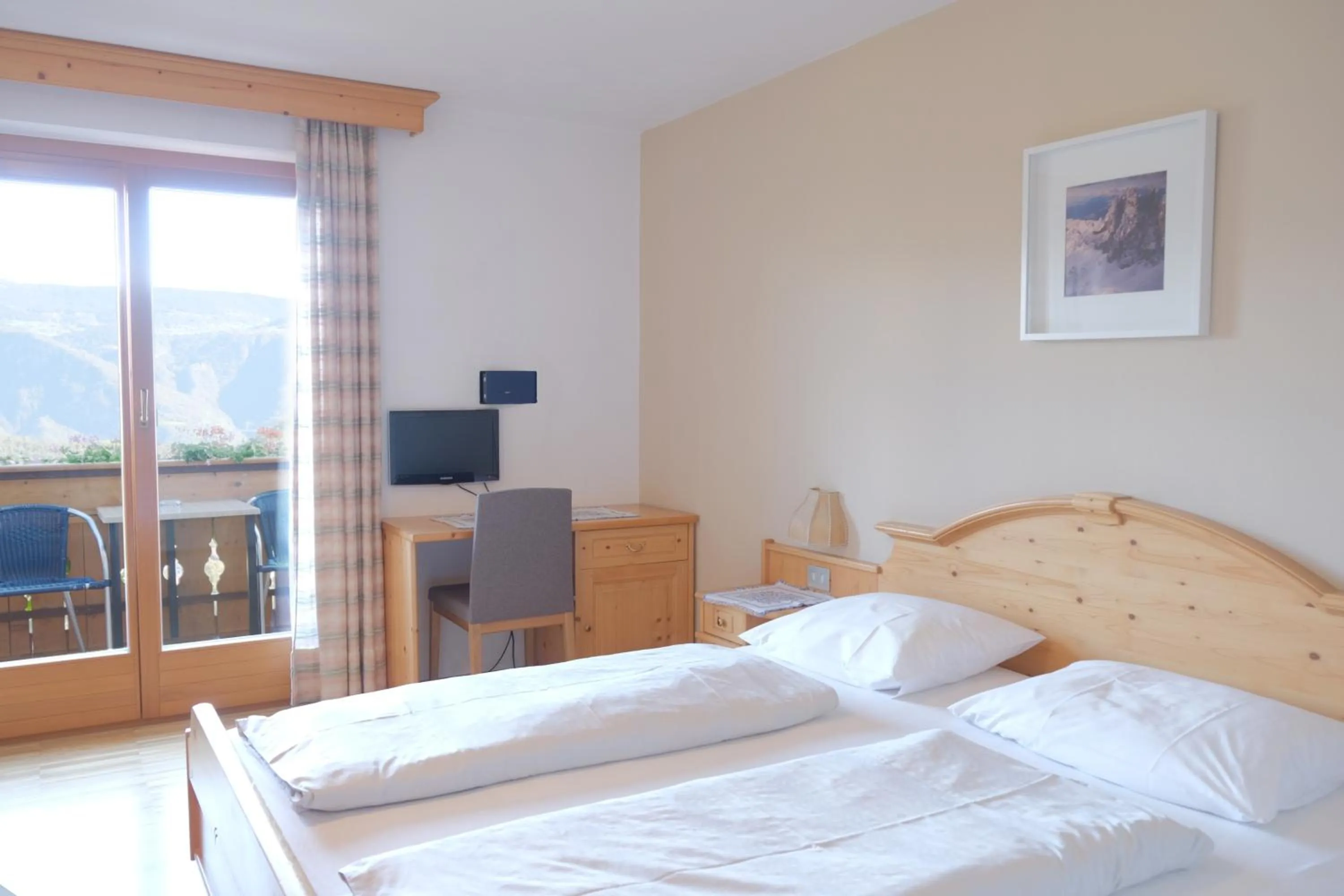 Bed in Tirolerhof Tisens