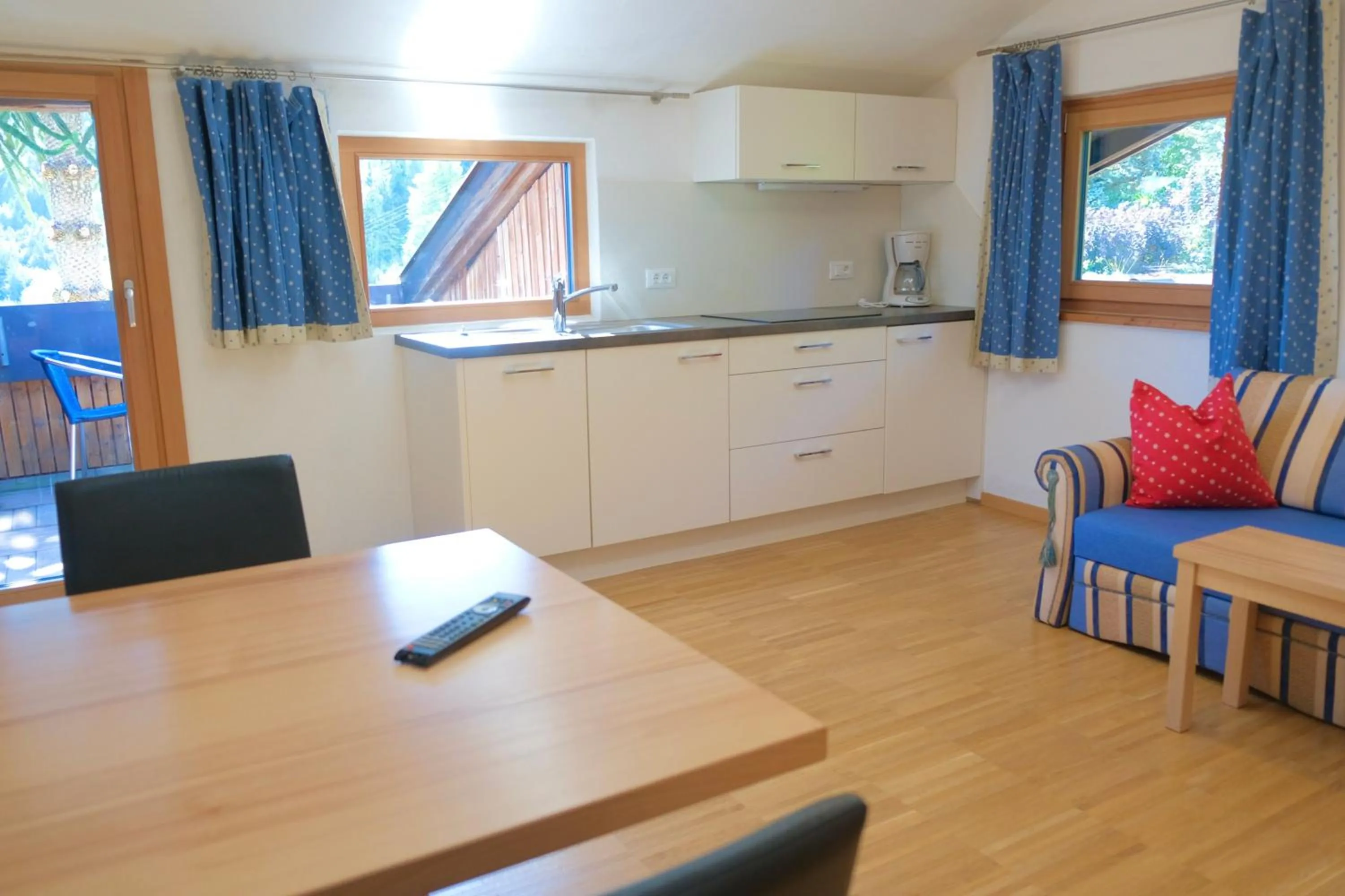 Kitchen or kitchenette in Tirolerhof Tisens