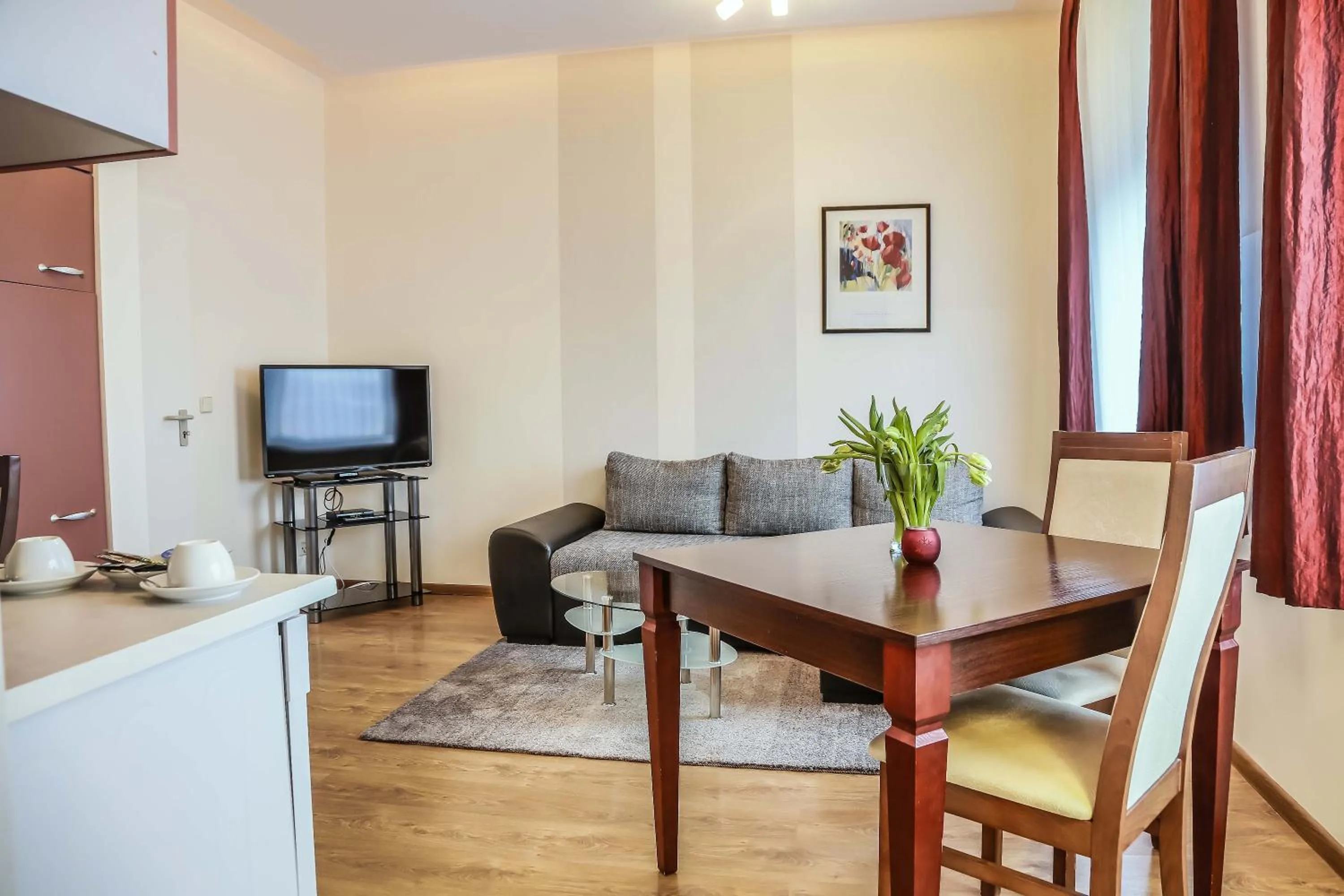 Photo of the whole room in City Residence Hotel Frankfurt-Oder Bahnhof