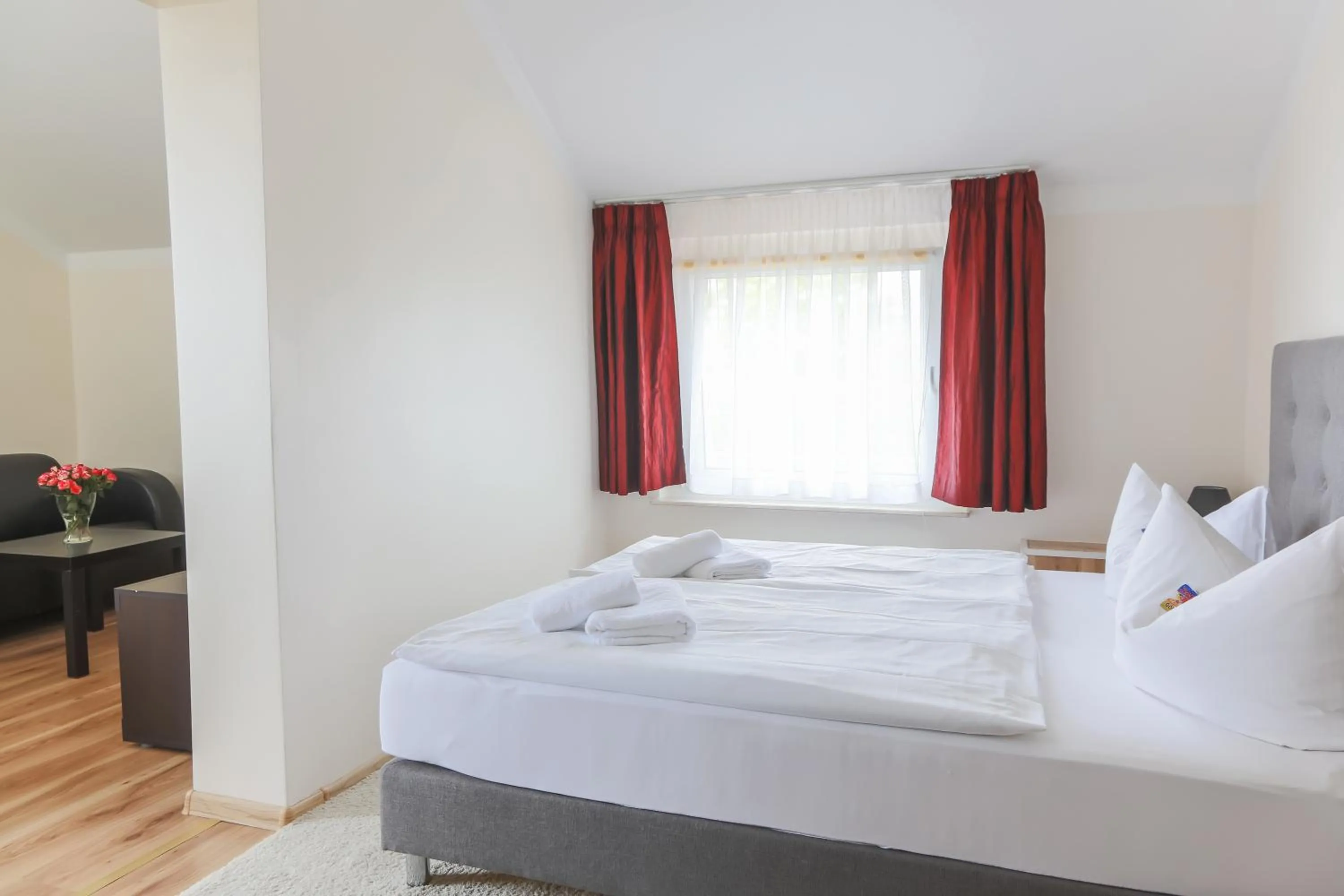Day, Bed in City Residence Hotel Frankfurt-Oder Bahnhof