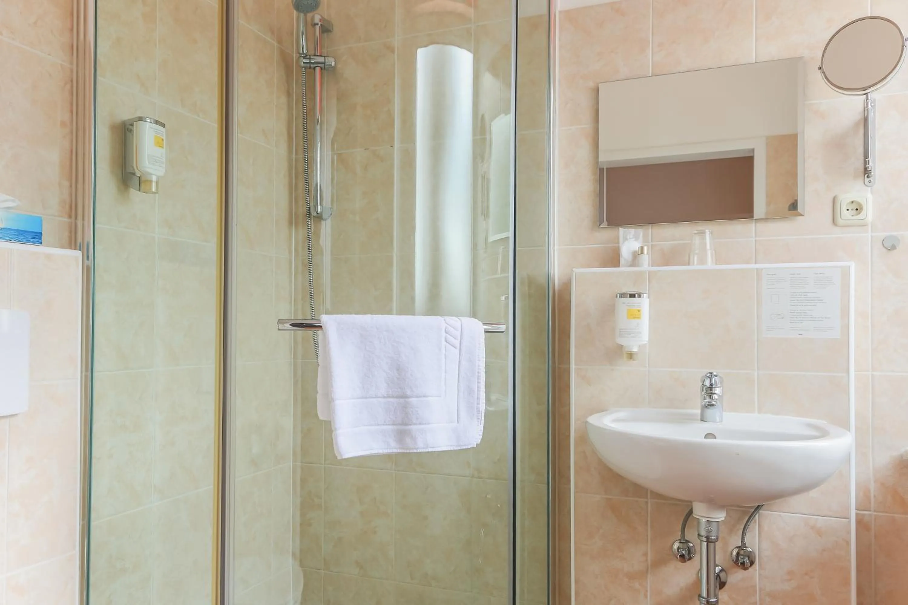 Bathroom in City Residence Hotel Frankfurt-Oder Bahnhof