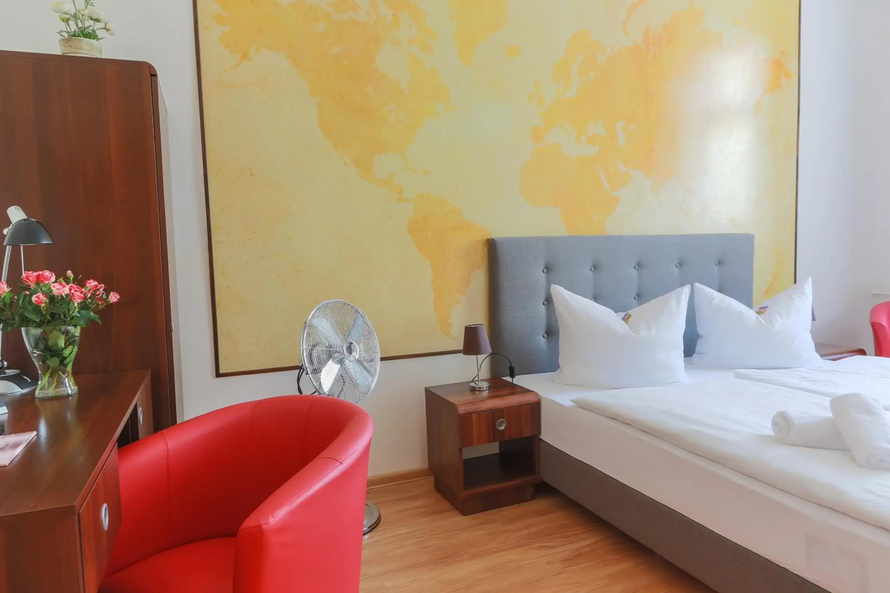 Double Room in City Residence Hotel Frankfurt-Oder Bahnhof Double Room in City Residence Hotel Frankfurt-Oder Bahnhof