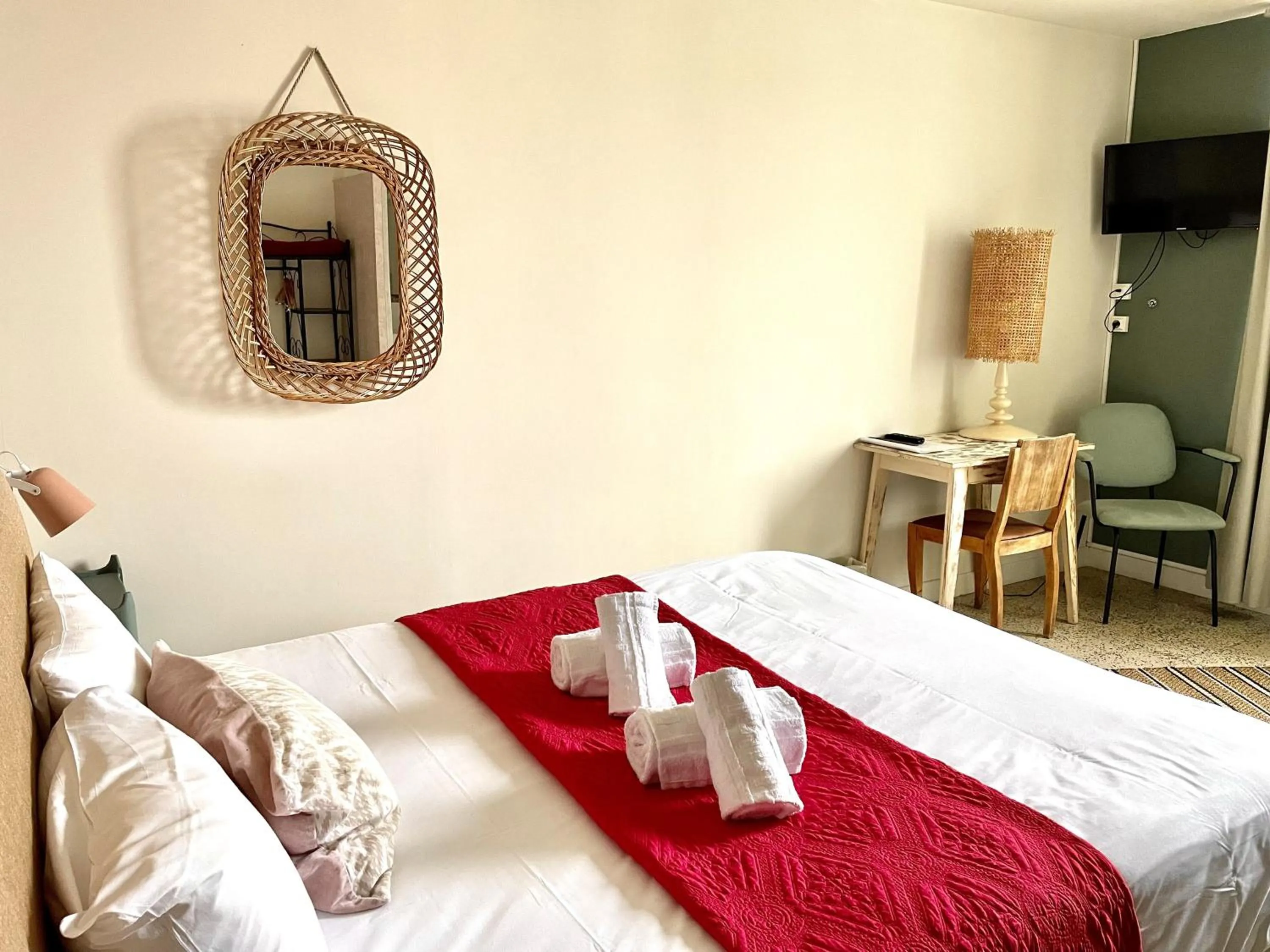 Bed in Hôtel Restaurant Gédéon