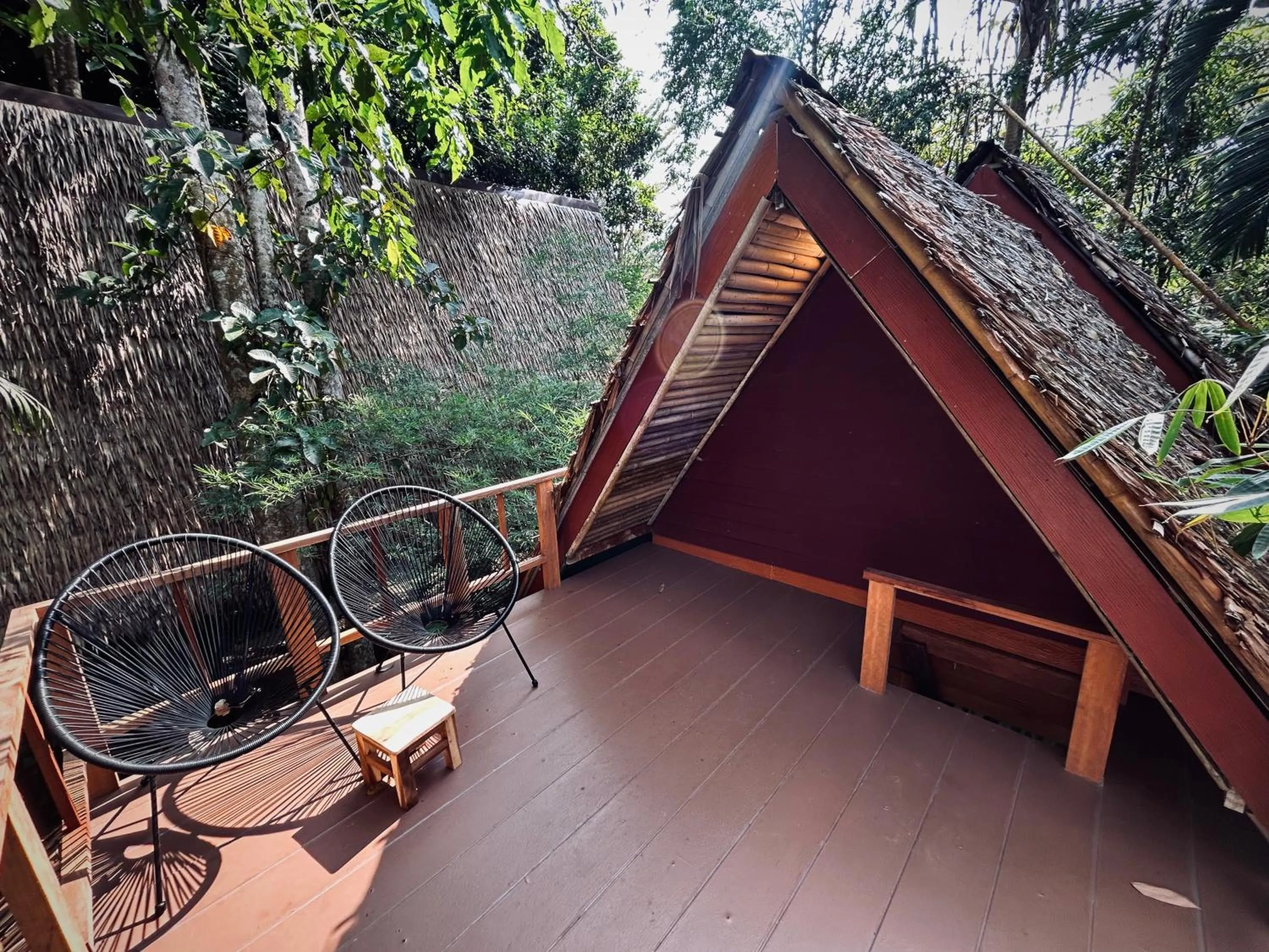 Property building in Khao Sok Paradise Resort