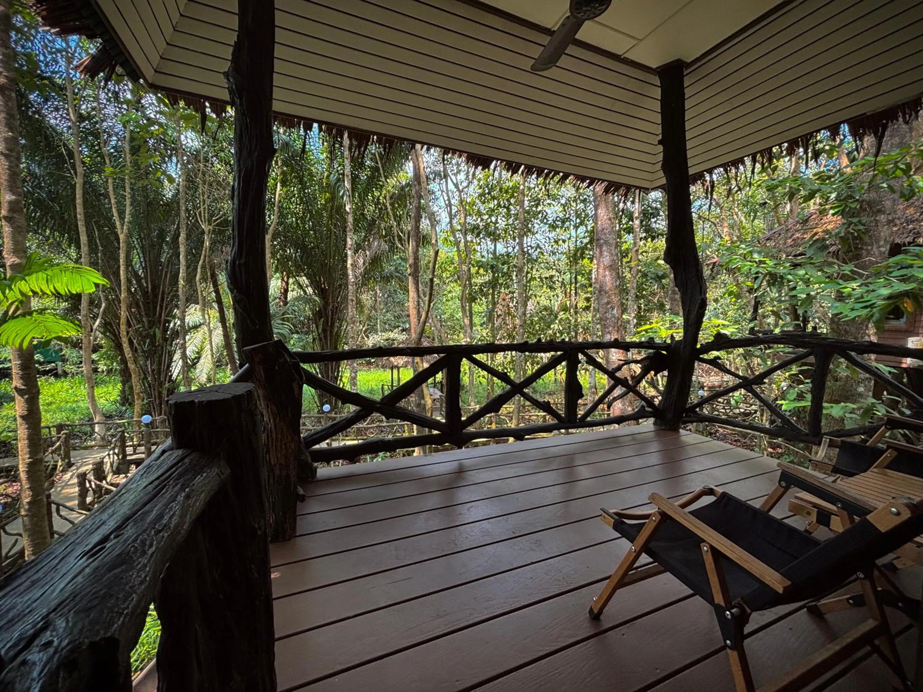 Patio in Khao Sok Paradise Resort