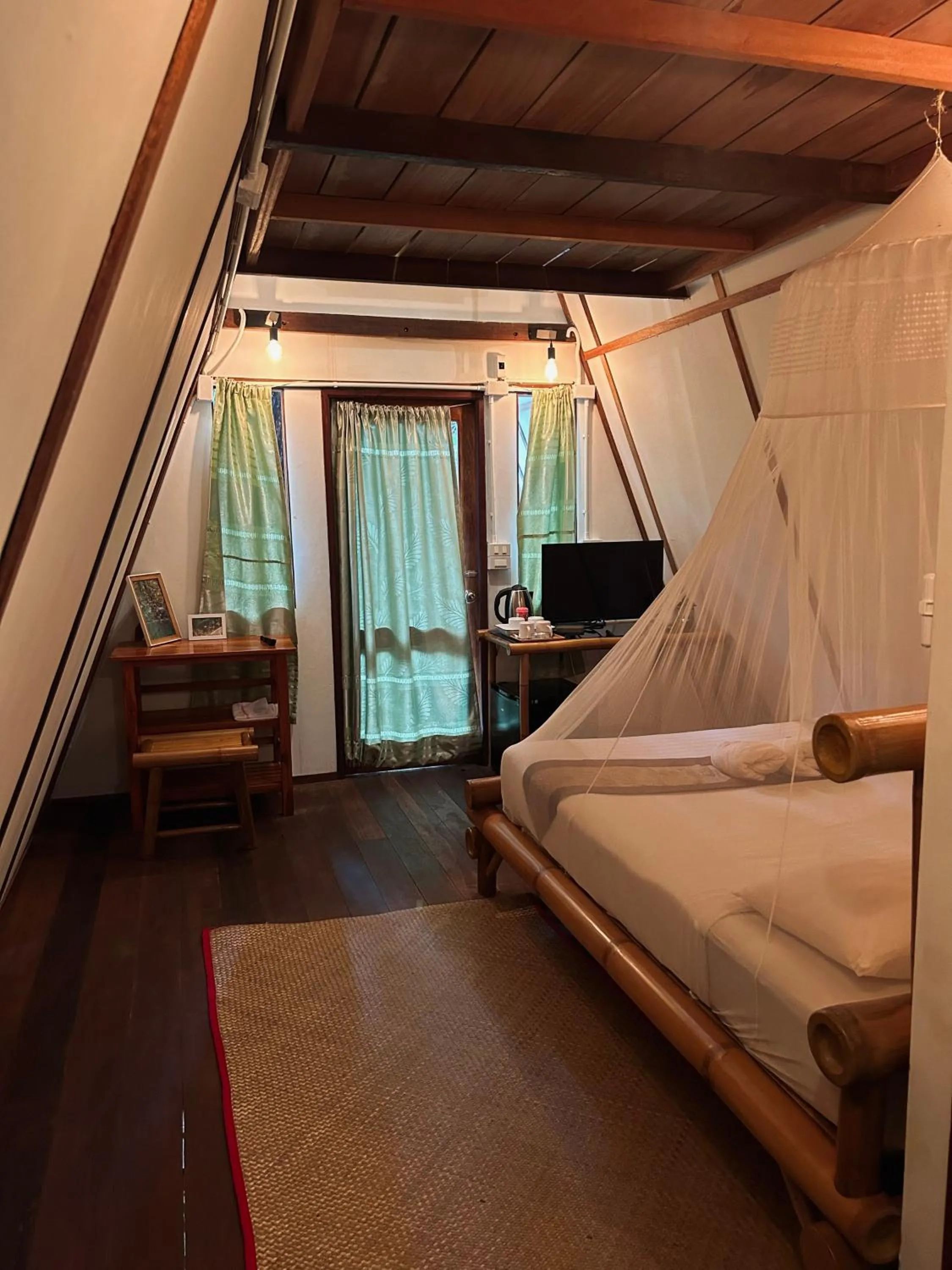 Bed in Khao Sok Paradise Resort