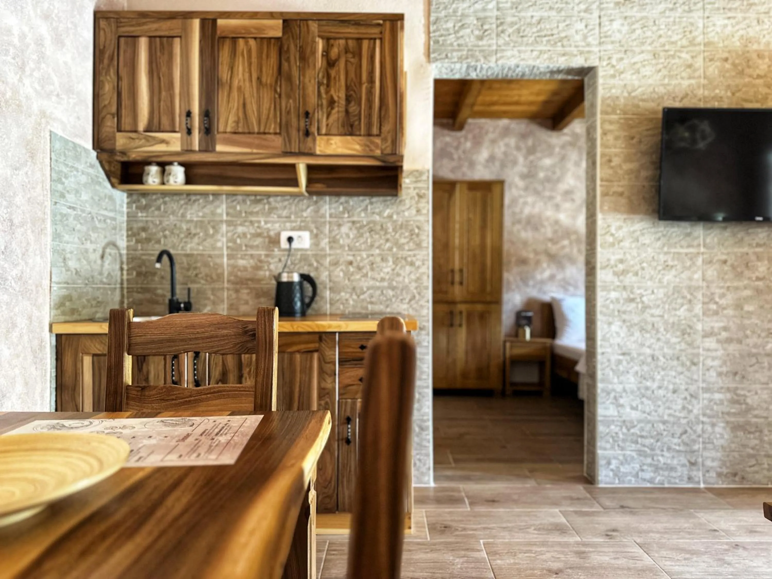 TV and multimedia in Eco Villas Merak