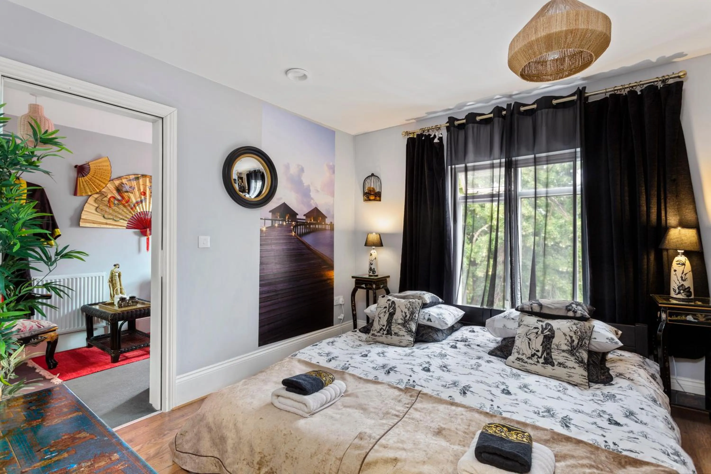 Bed in Mama’s Inn Boutique Guest House