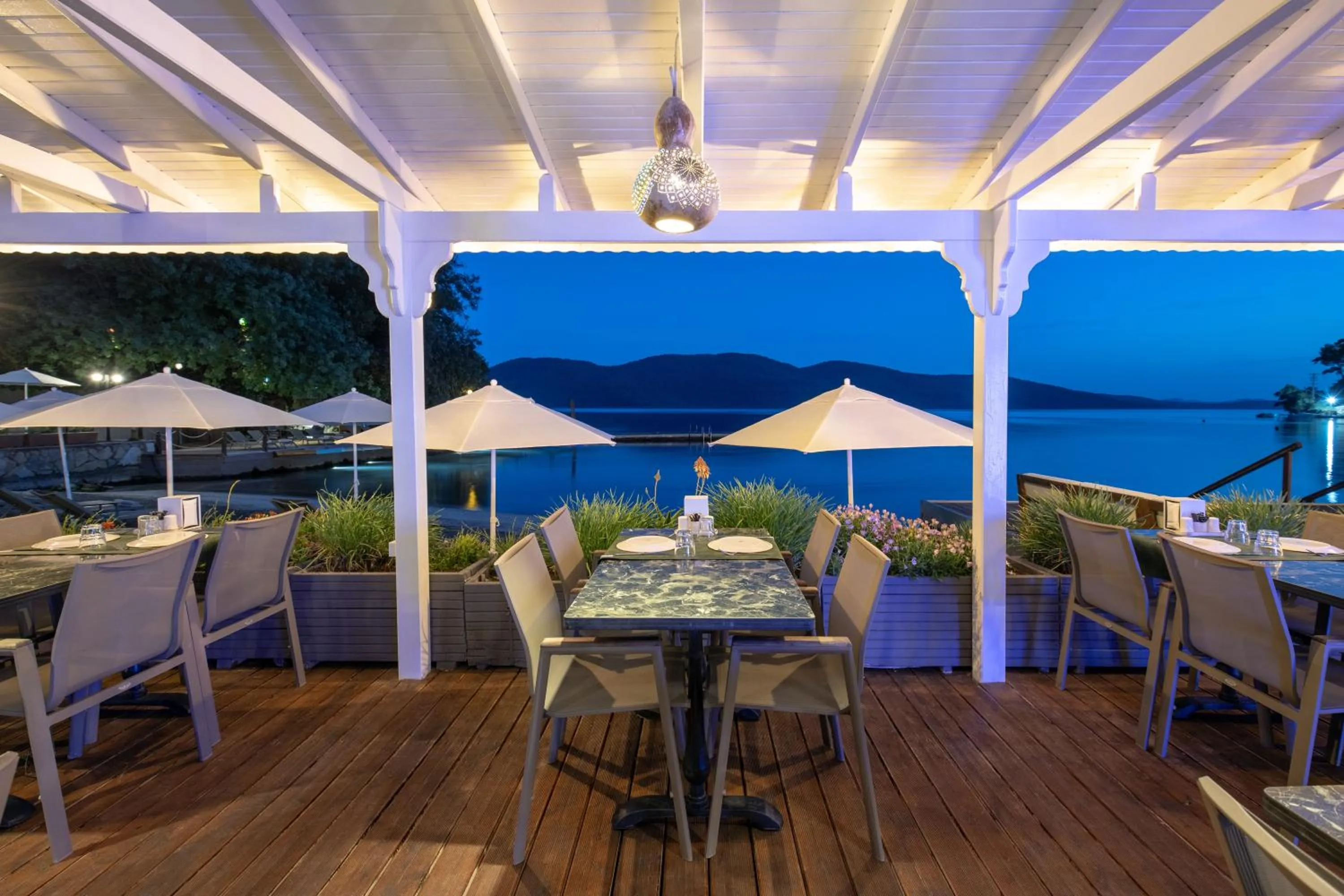 Restaurant/places to eat in Baga Hotel