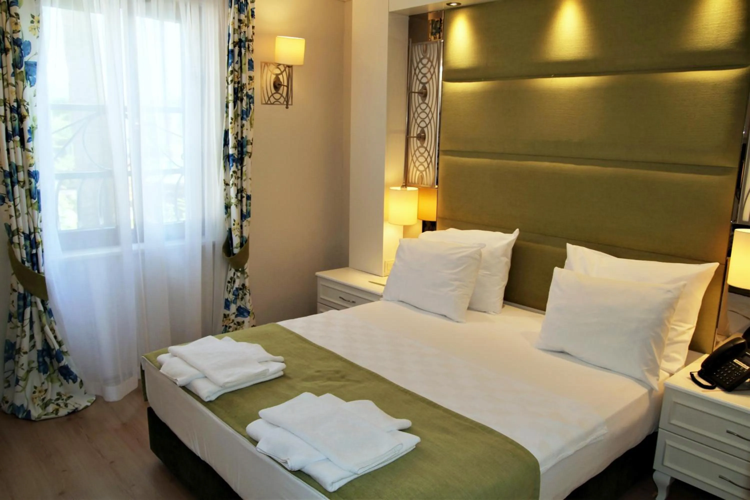 Bedroom, Bed in Baga Hotel