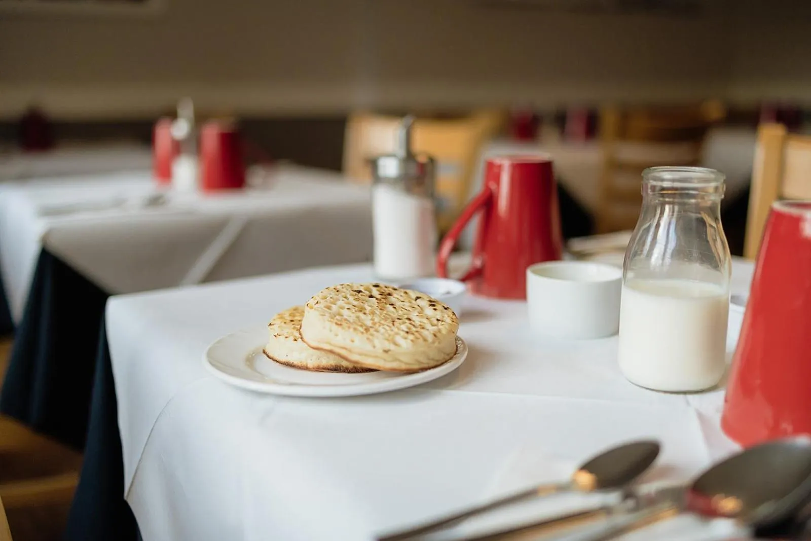 Breakfast in Red Mullions Guest House