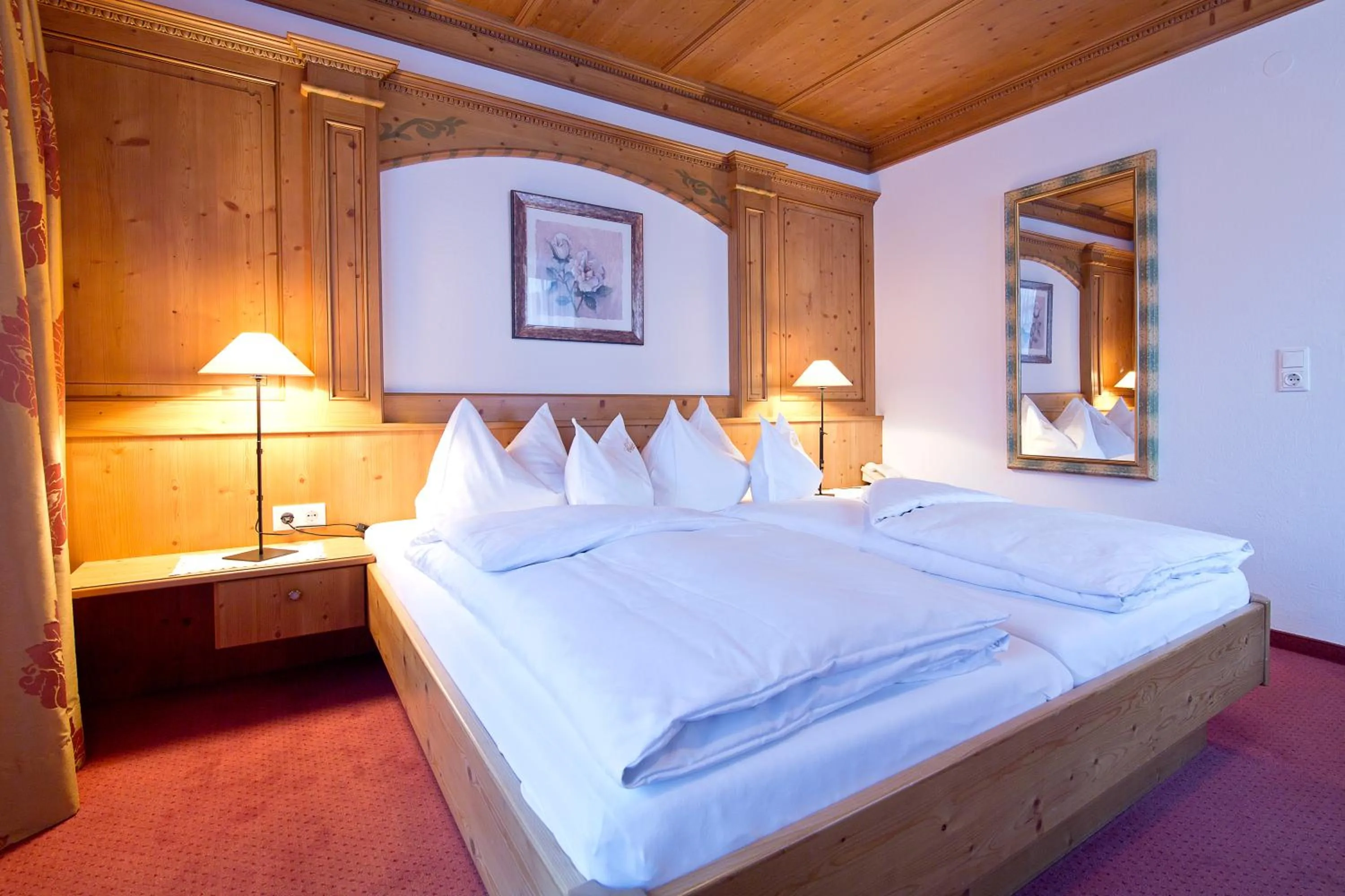 Bedroom, Bed in Hotel Englhof