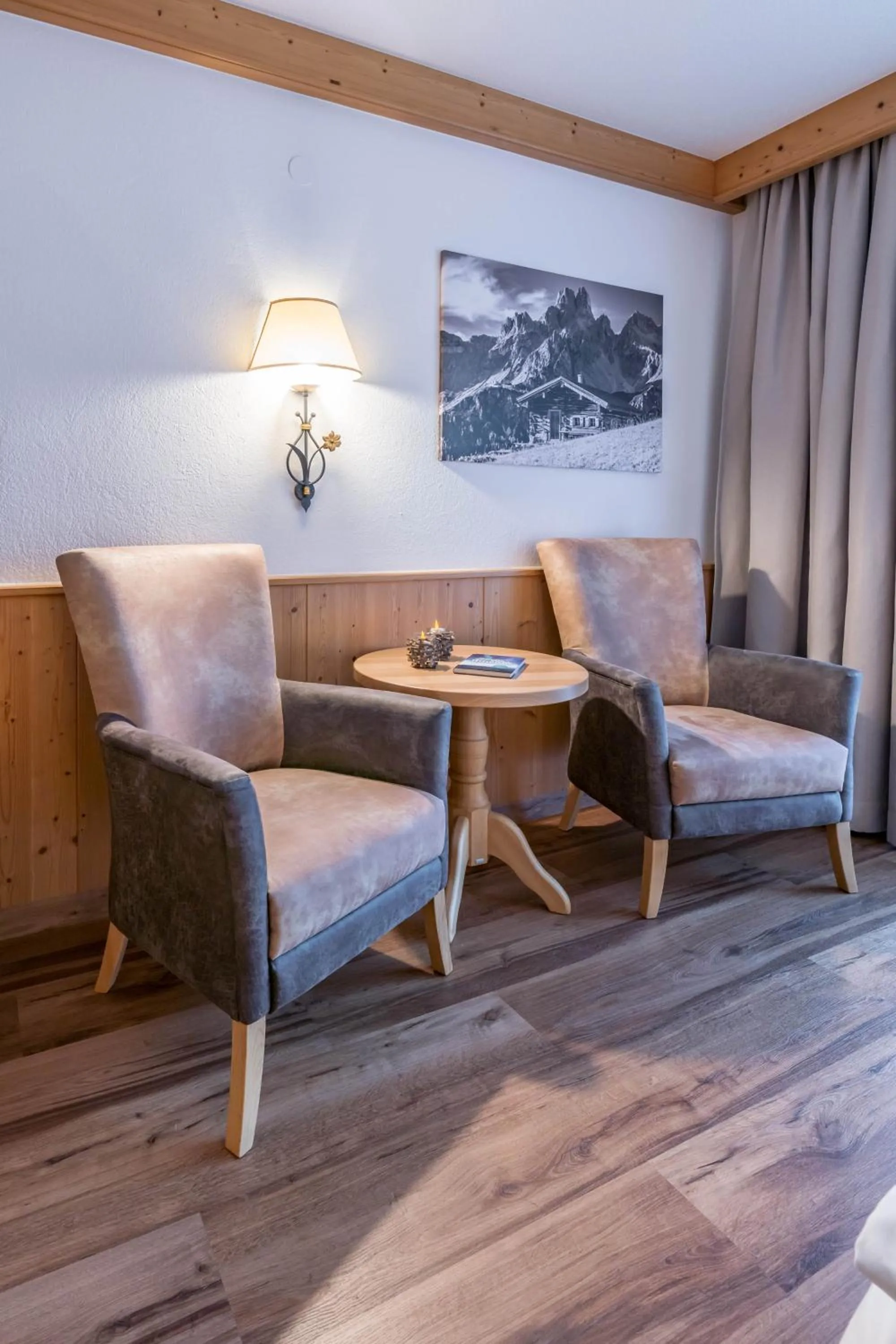 Photo of the whole room in Hotel Englhof