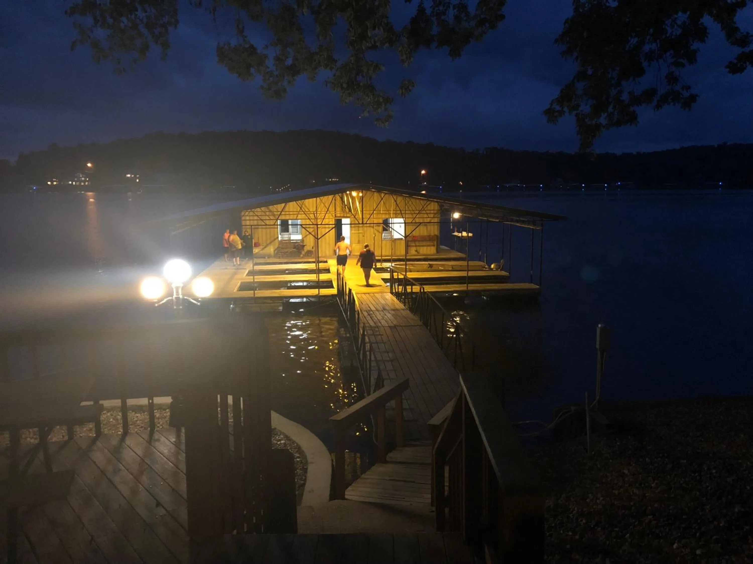 Lake view in Point View Resort