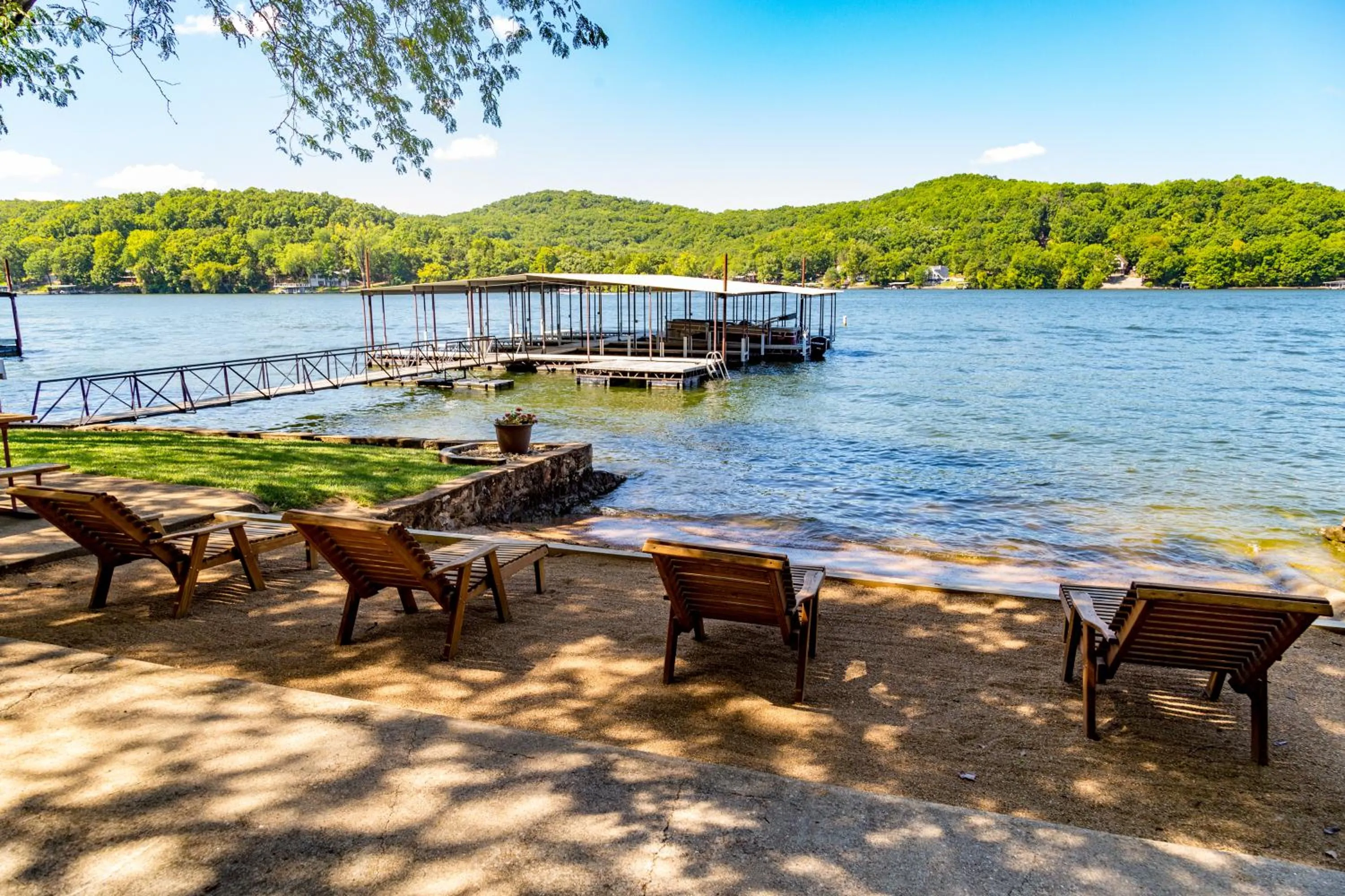 Beach in Point View Resort