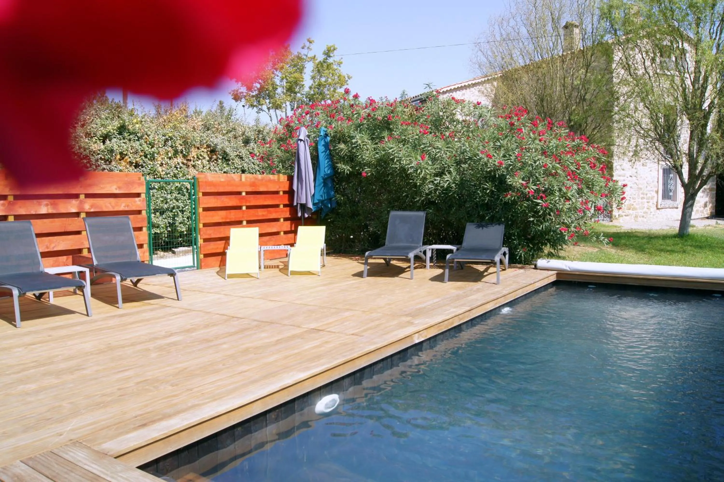 Swimming pool in La Bastide de l'Olivier