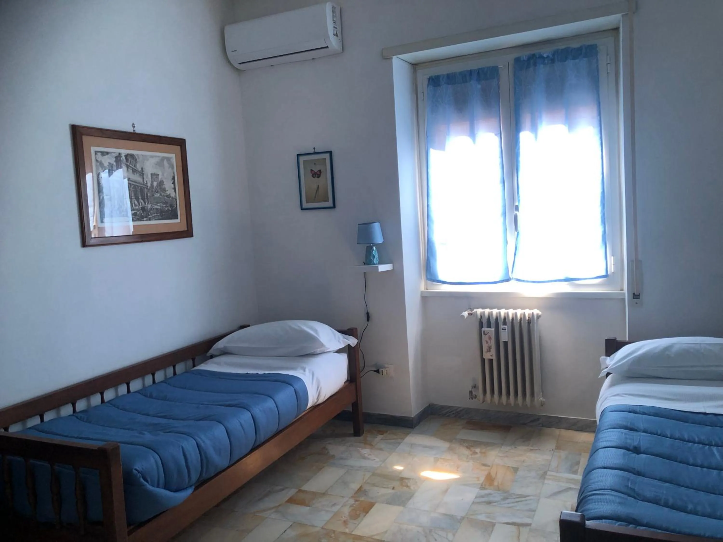 Bed in The Colours Of Rome