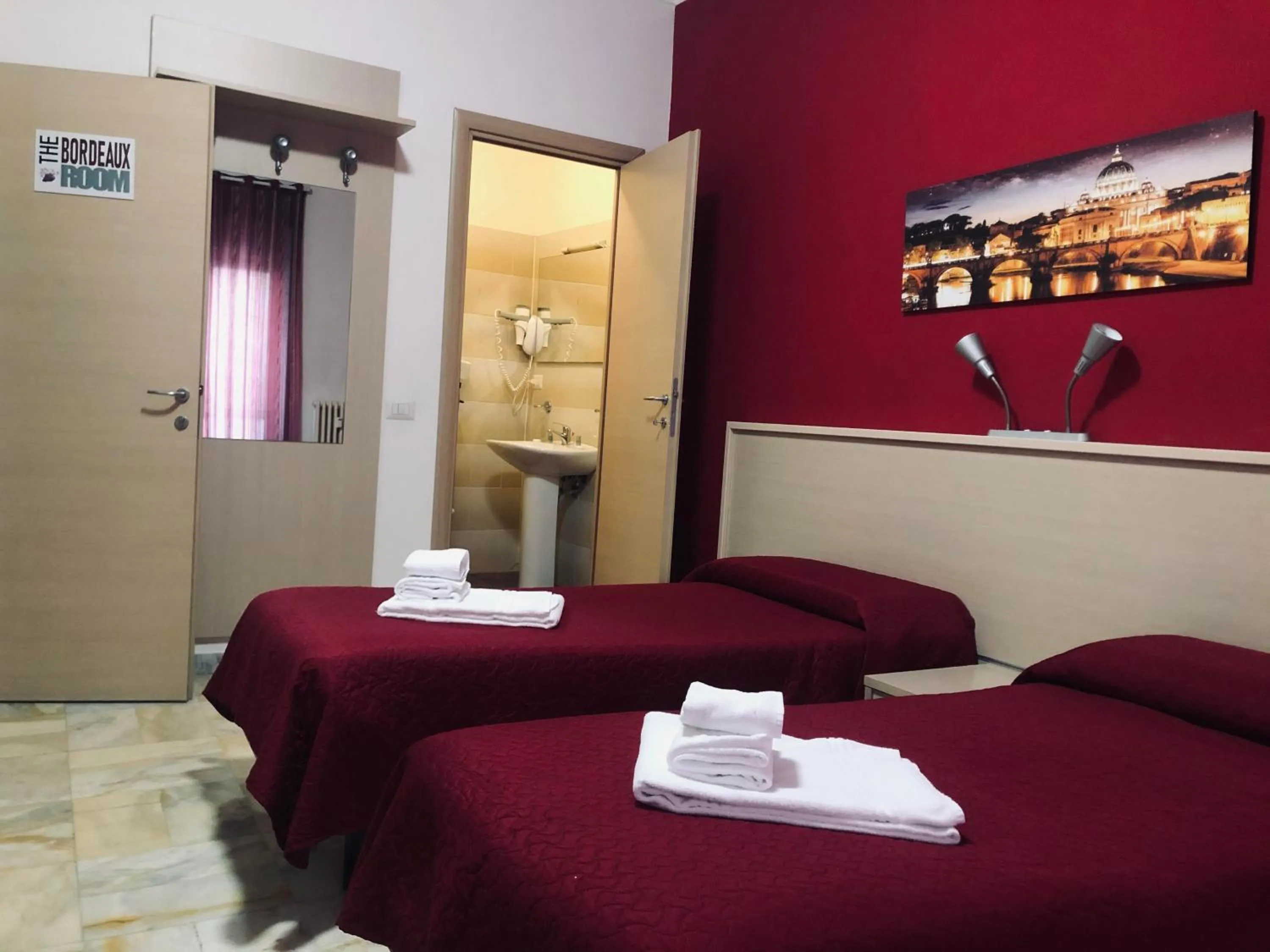 Bed in The Colours Of Rome