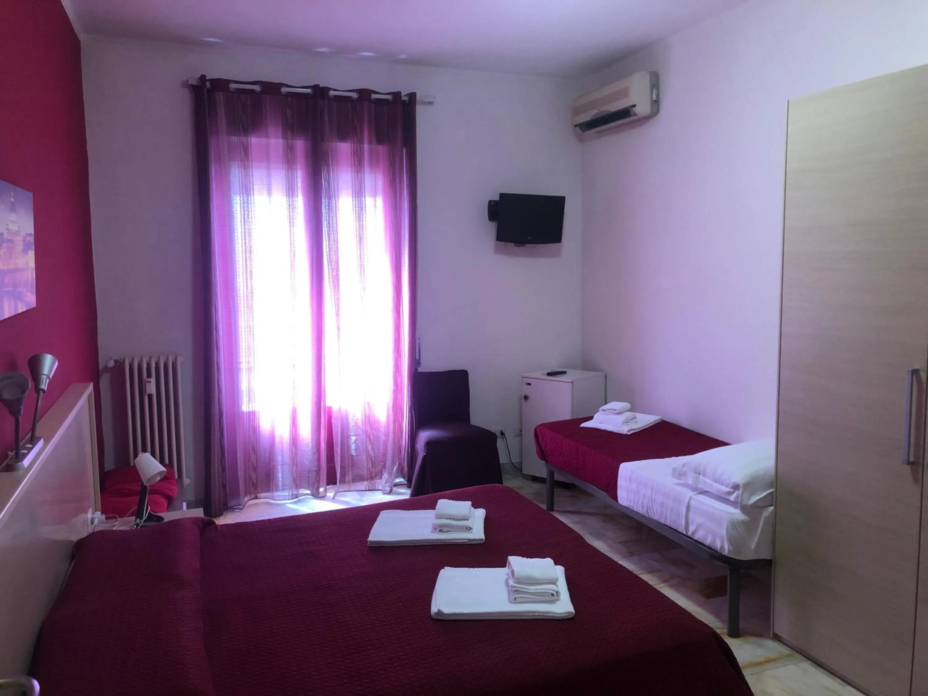 Bed in The Colours Of Rome