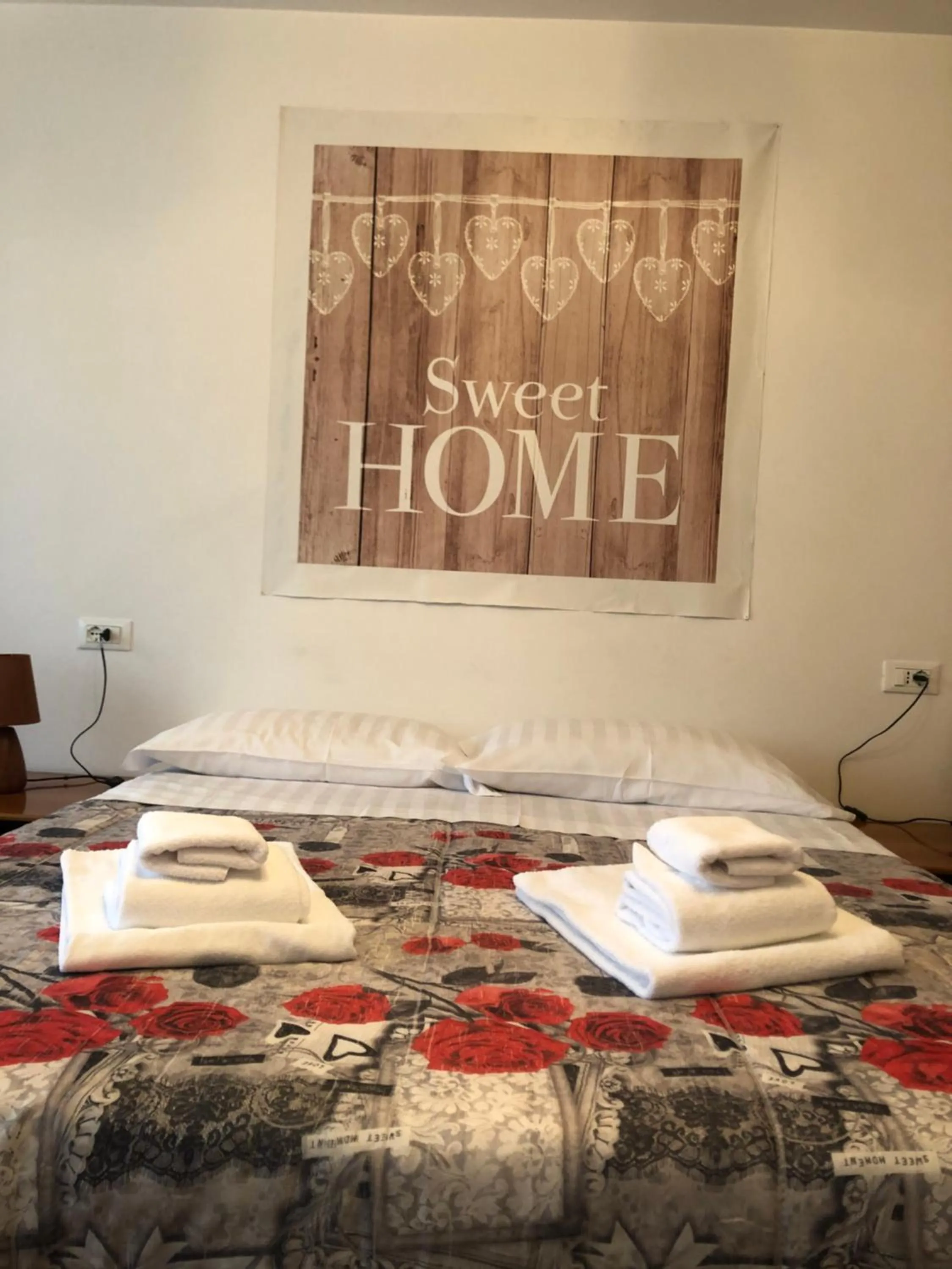 Bed in The Colours Of Rome