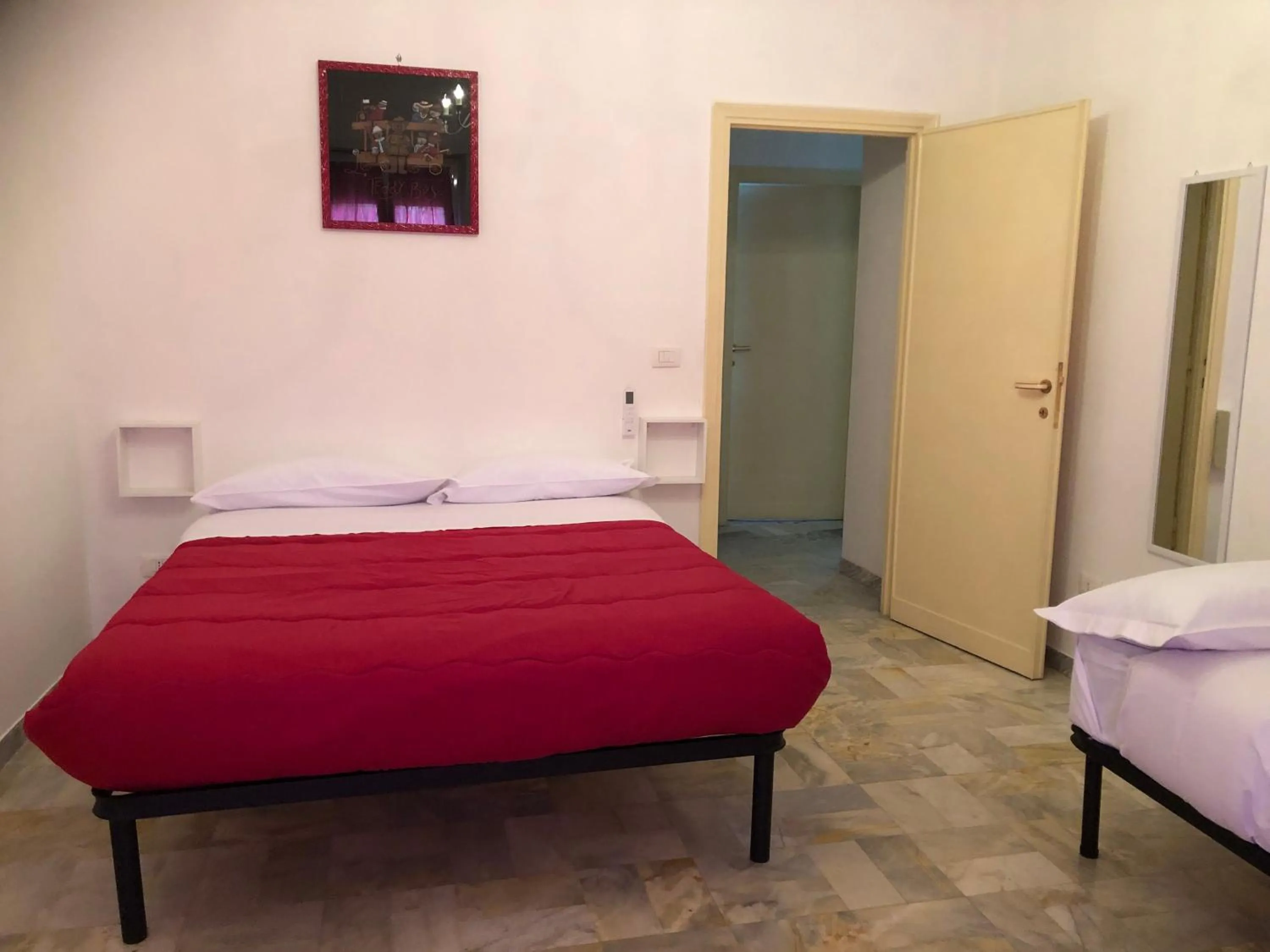 Bed in The Colours Of Rome