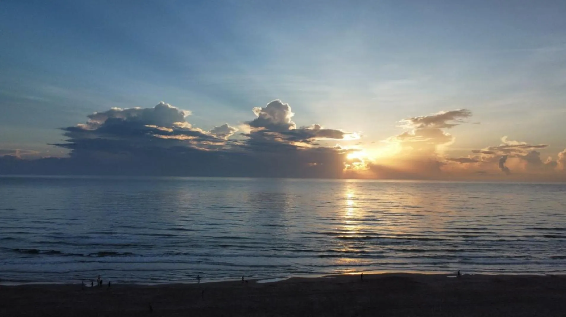 Beach in Club Maeva Miramar Tampico