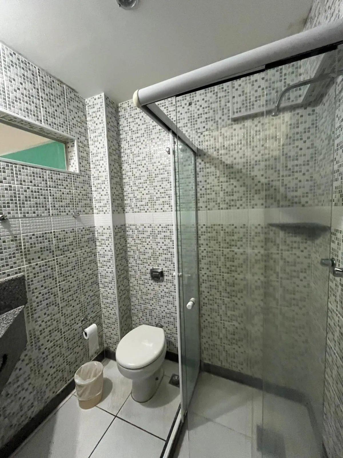 Shower in Joalpa Hotel