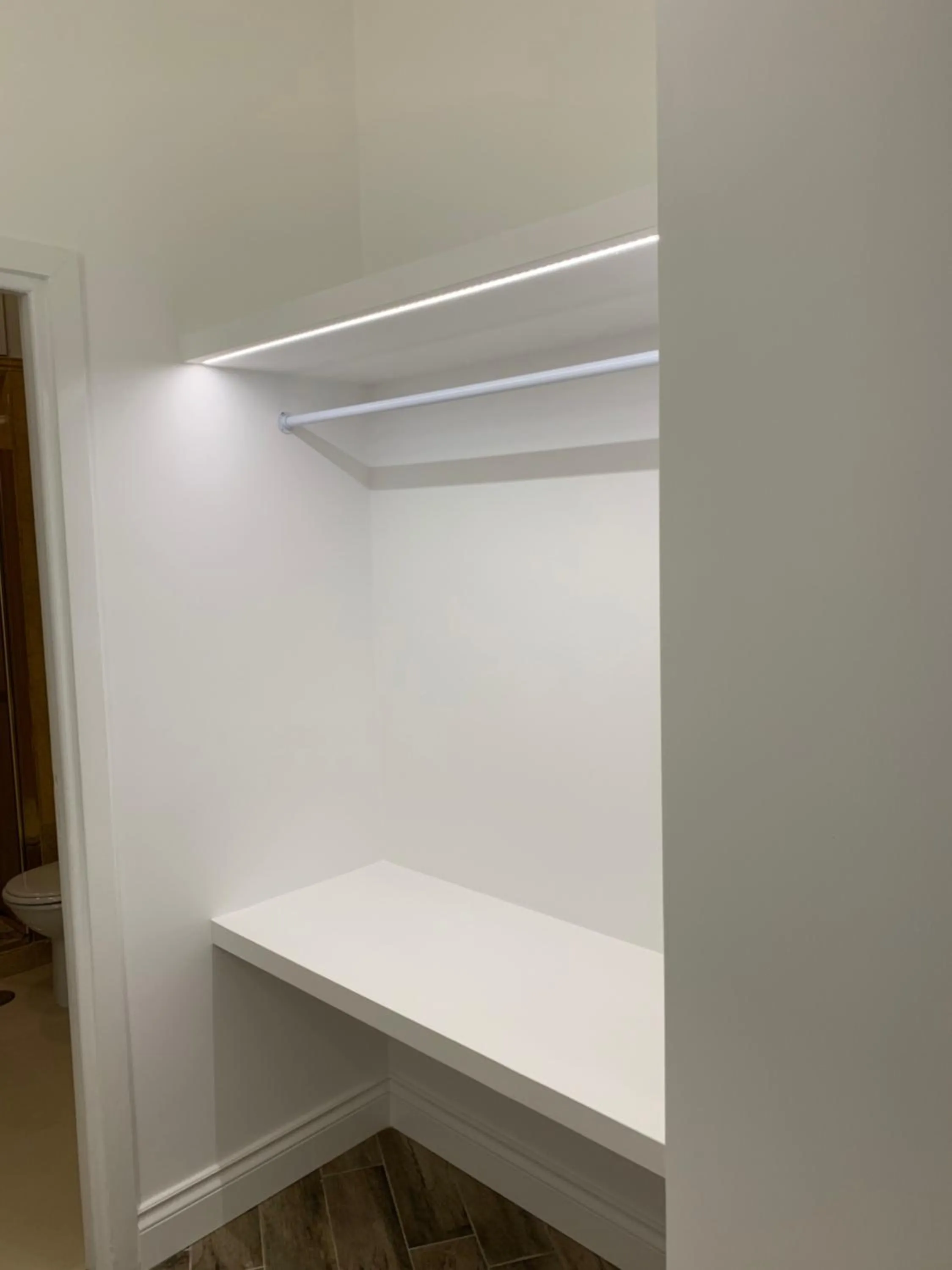 Decorative detail in All Comfort Astoria Palace