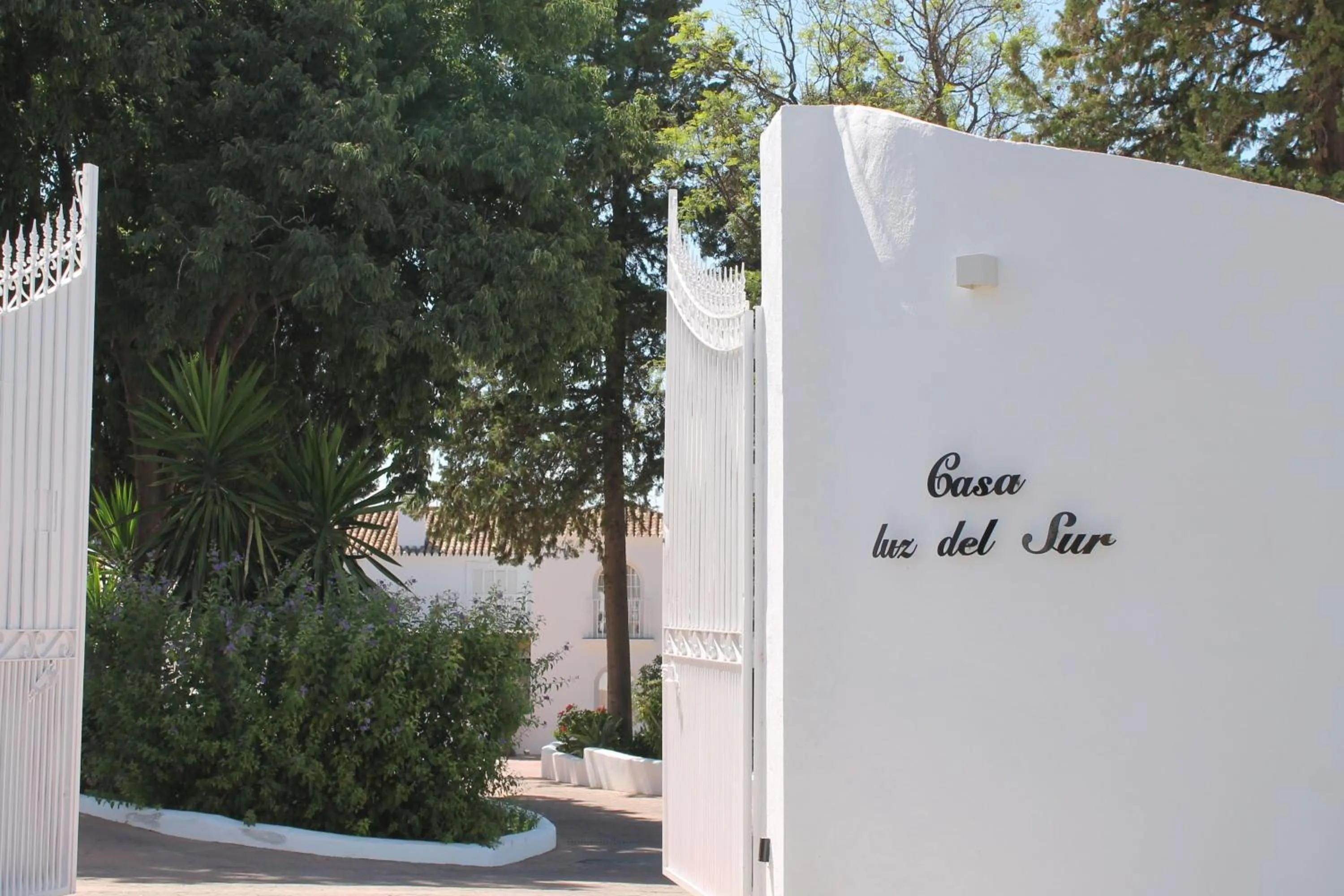Facade/entrance in B&B Casa Luz del Sur, adults only