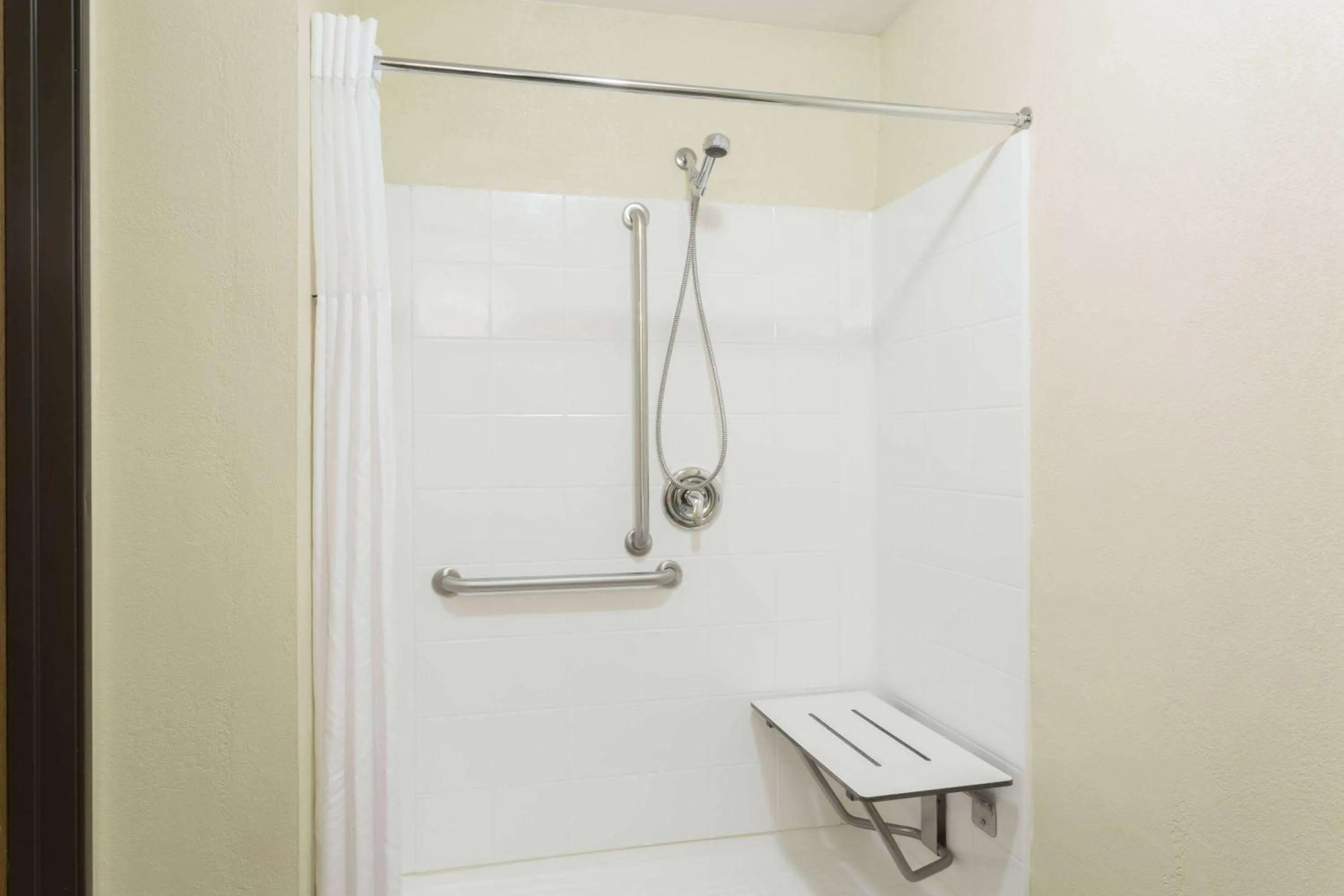 Shower in Days Inn by Wyndham Holbrook