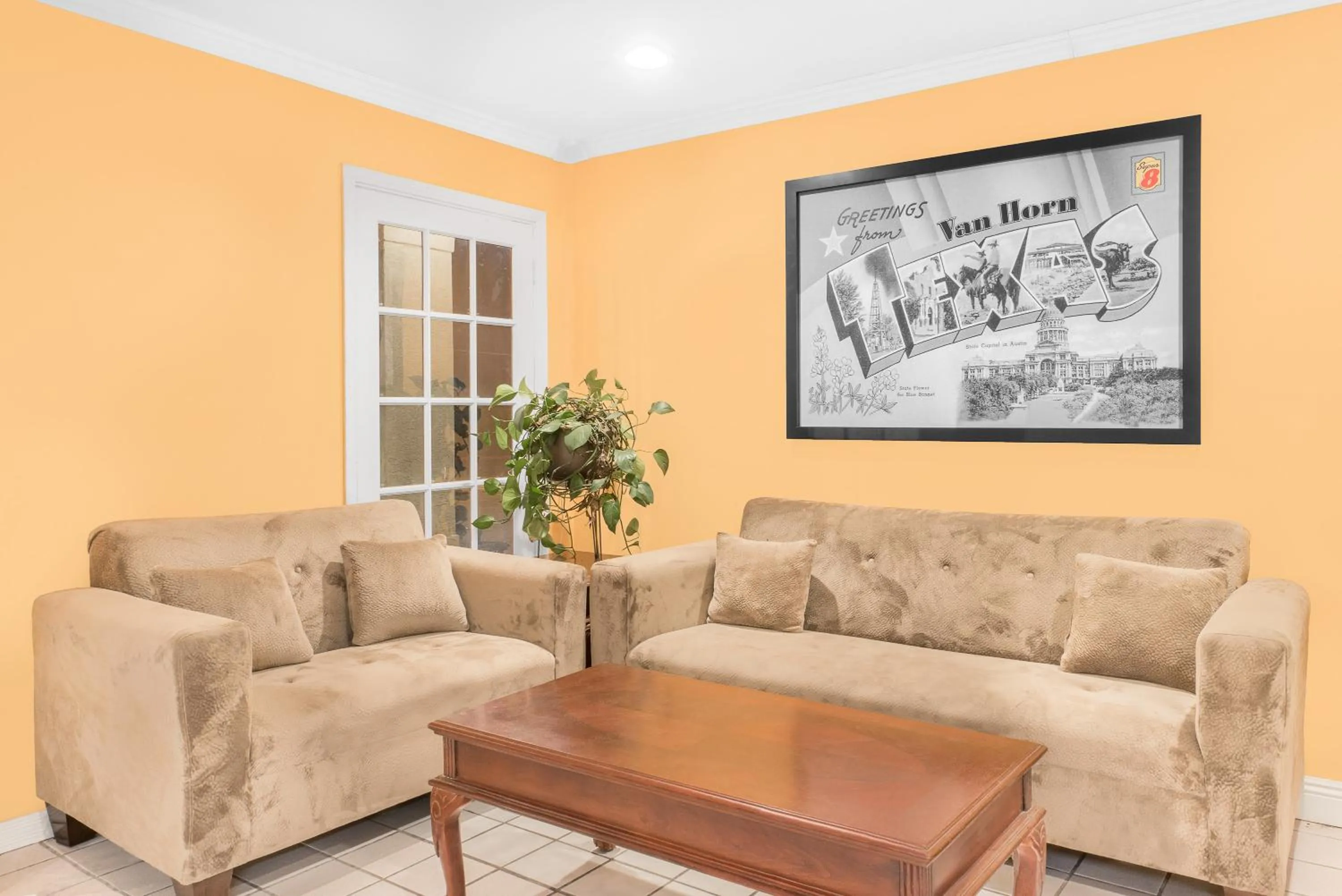 Lobby or reception in Super 8 by Wyndham Van Horn