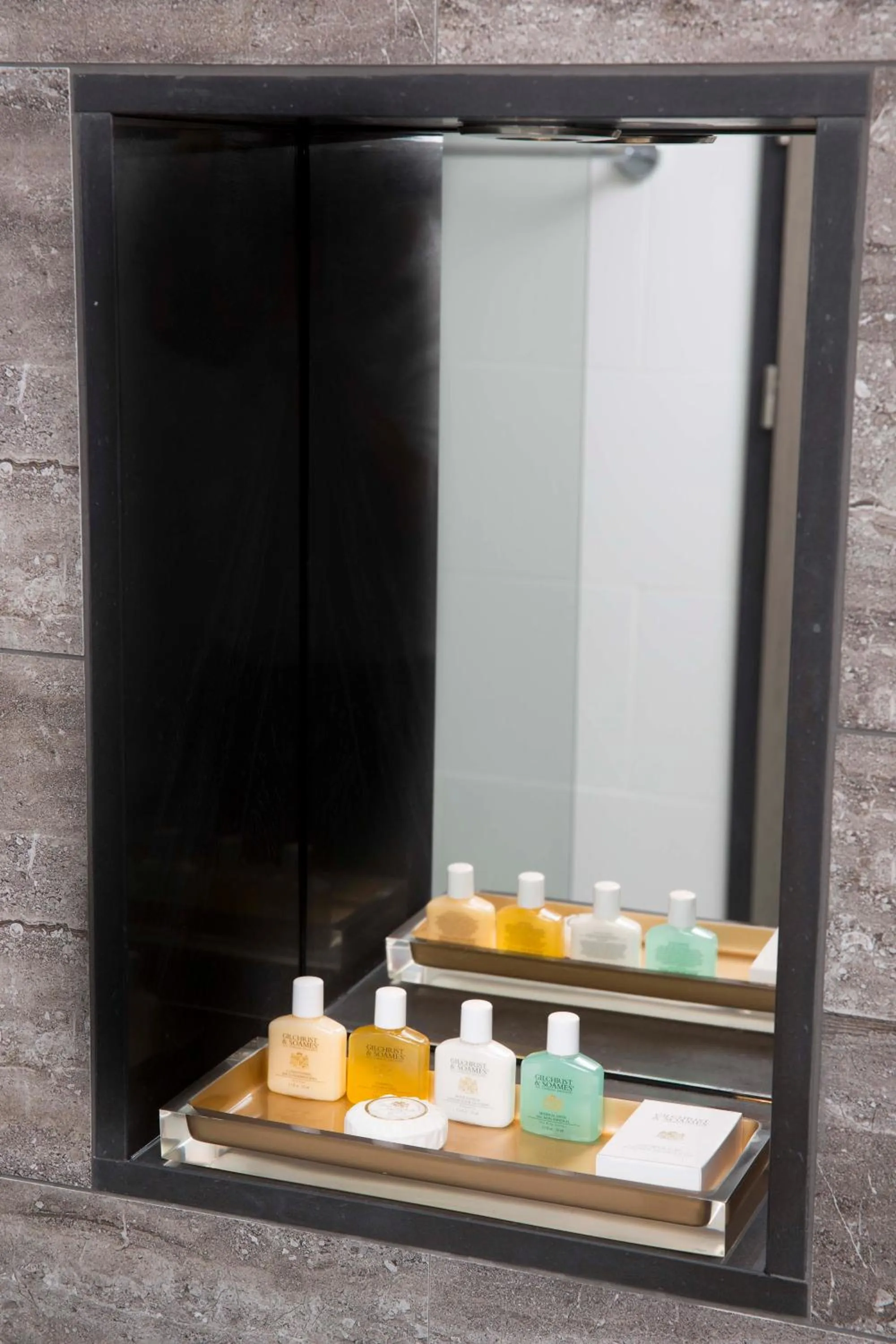 Photo of the whole room in Crowne Plaza Basingstoke by IHG